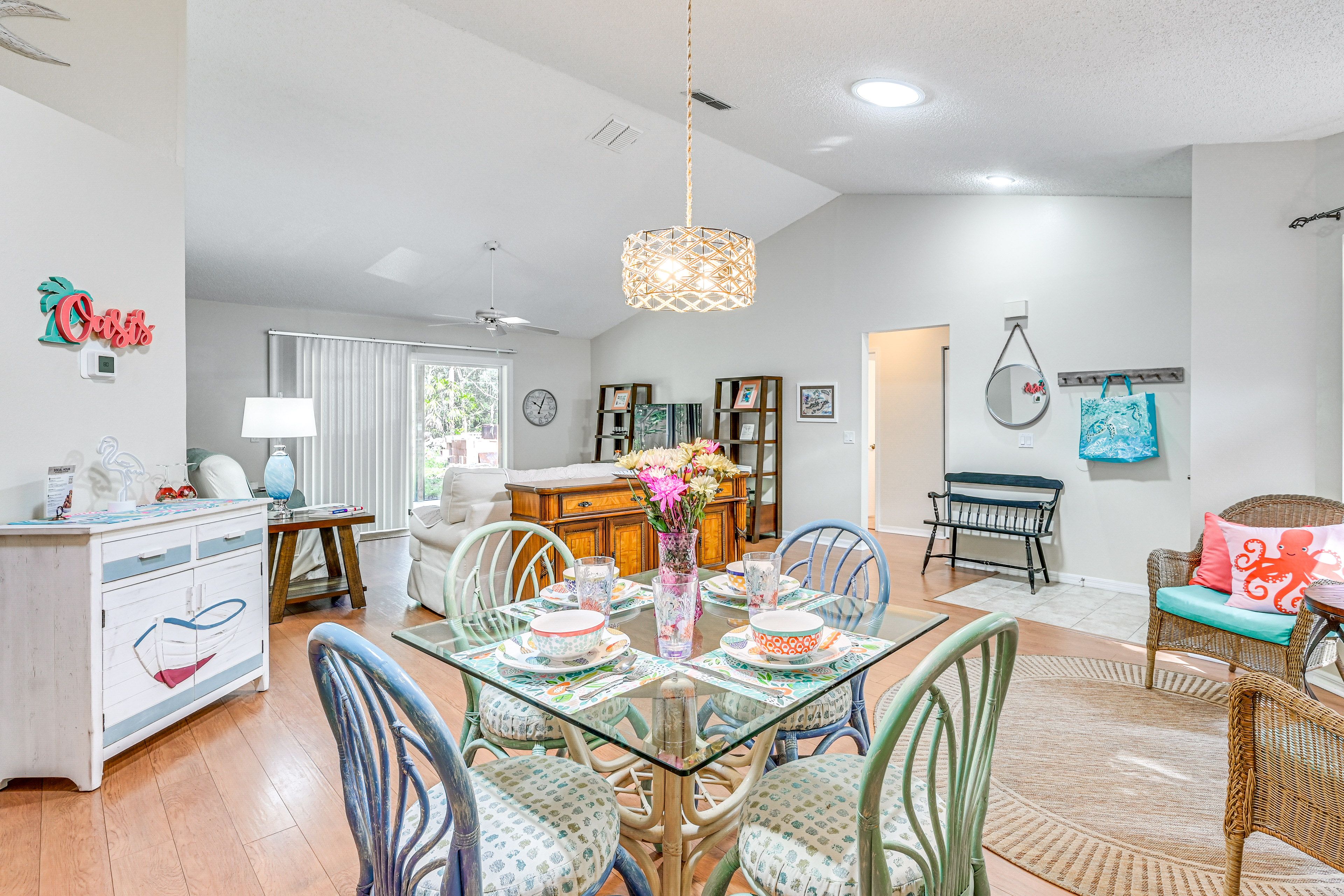 New Port Richey Vacation Rental | 3BR | 2BA | Steps Required | 1,468 Sq Ft