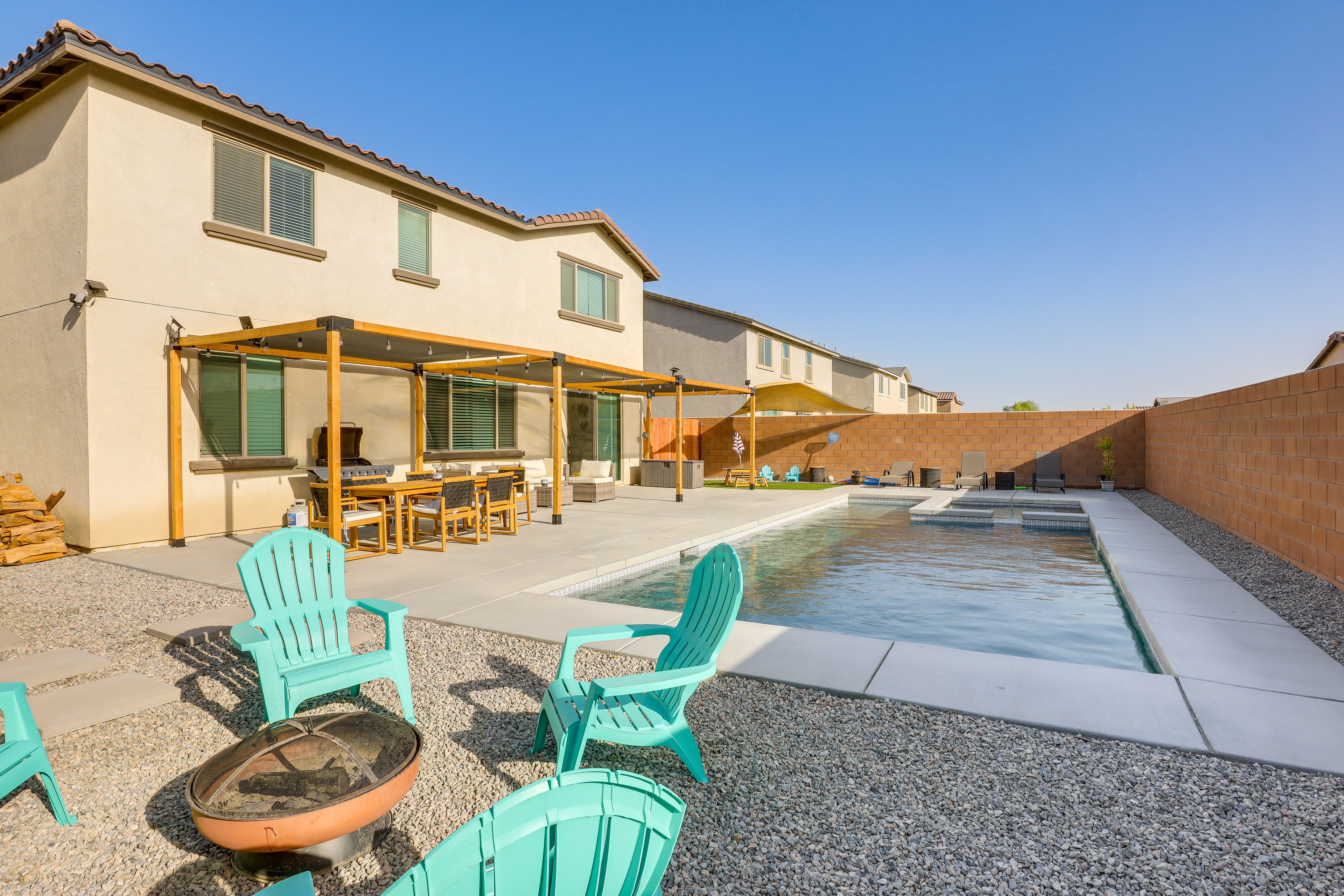 Fenced-In Backyard | Fire Pit
