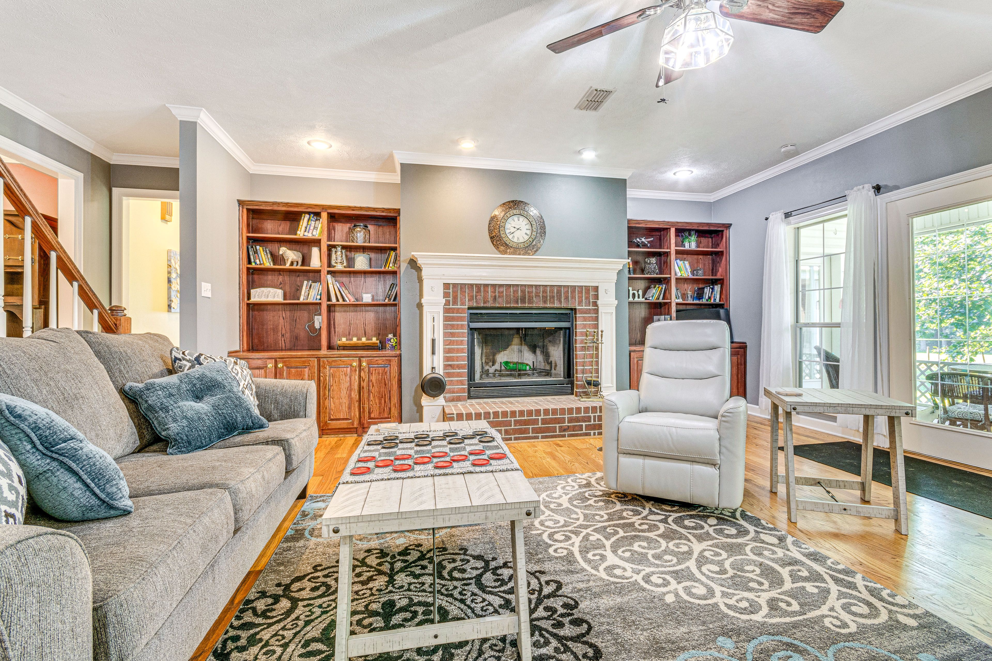 Living Room | Single-Story Home | Free WiFi | Central A/C & Heating