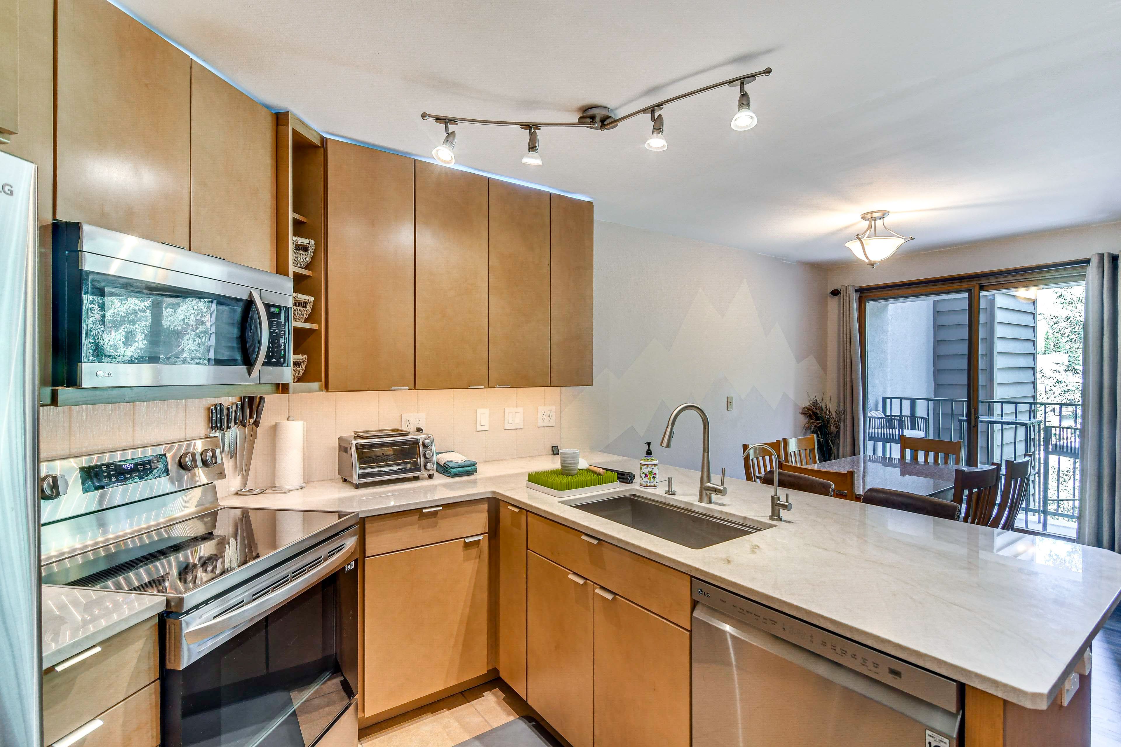 Fully Equipped Kitchen | Keyless Entry