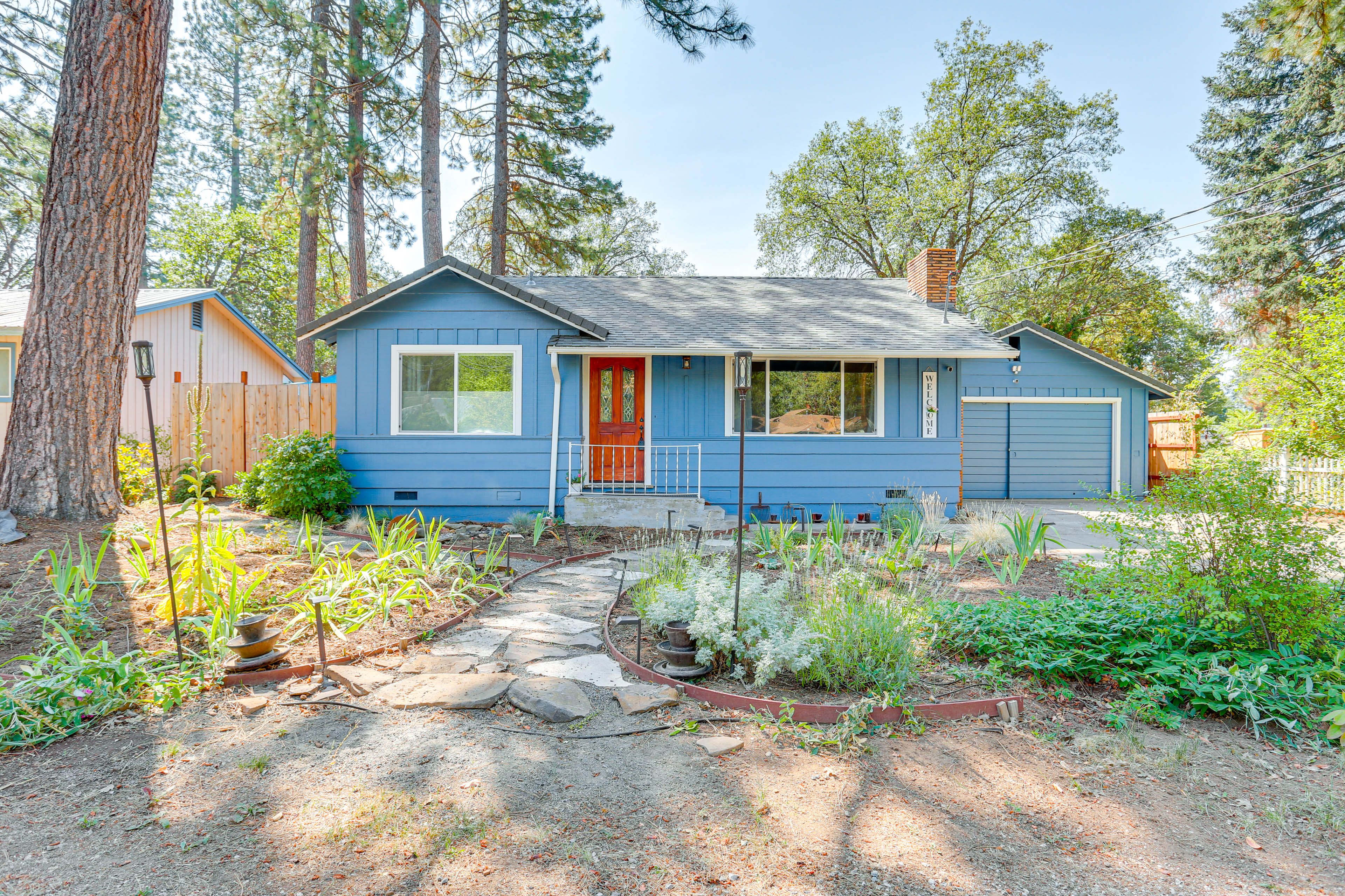 Cottage Exterior | Parking | Driveway (2 Vehicles)