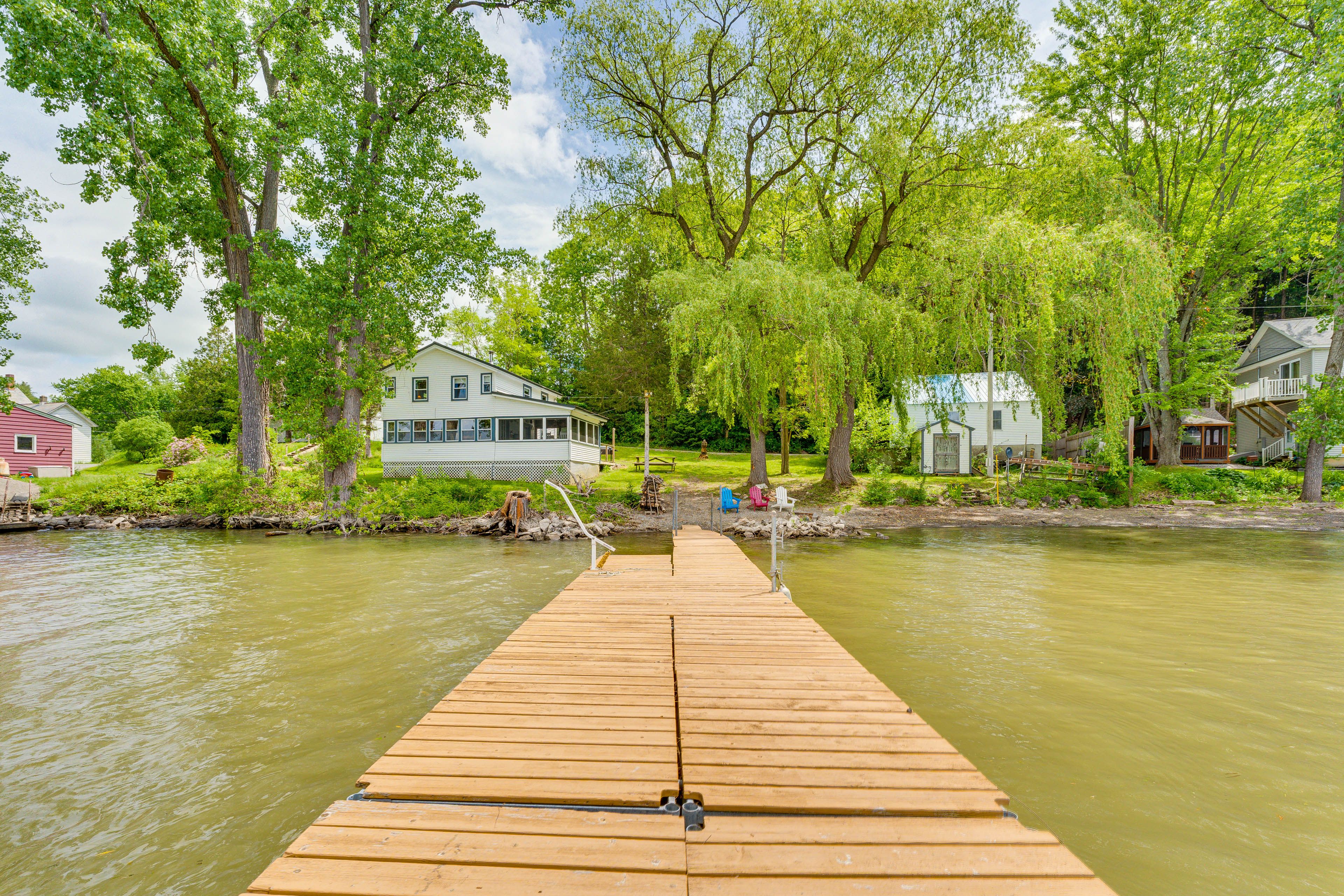 Dock