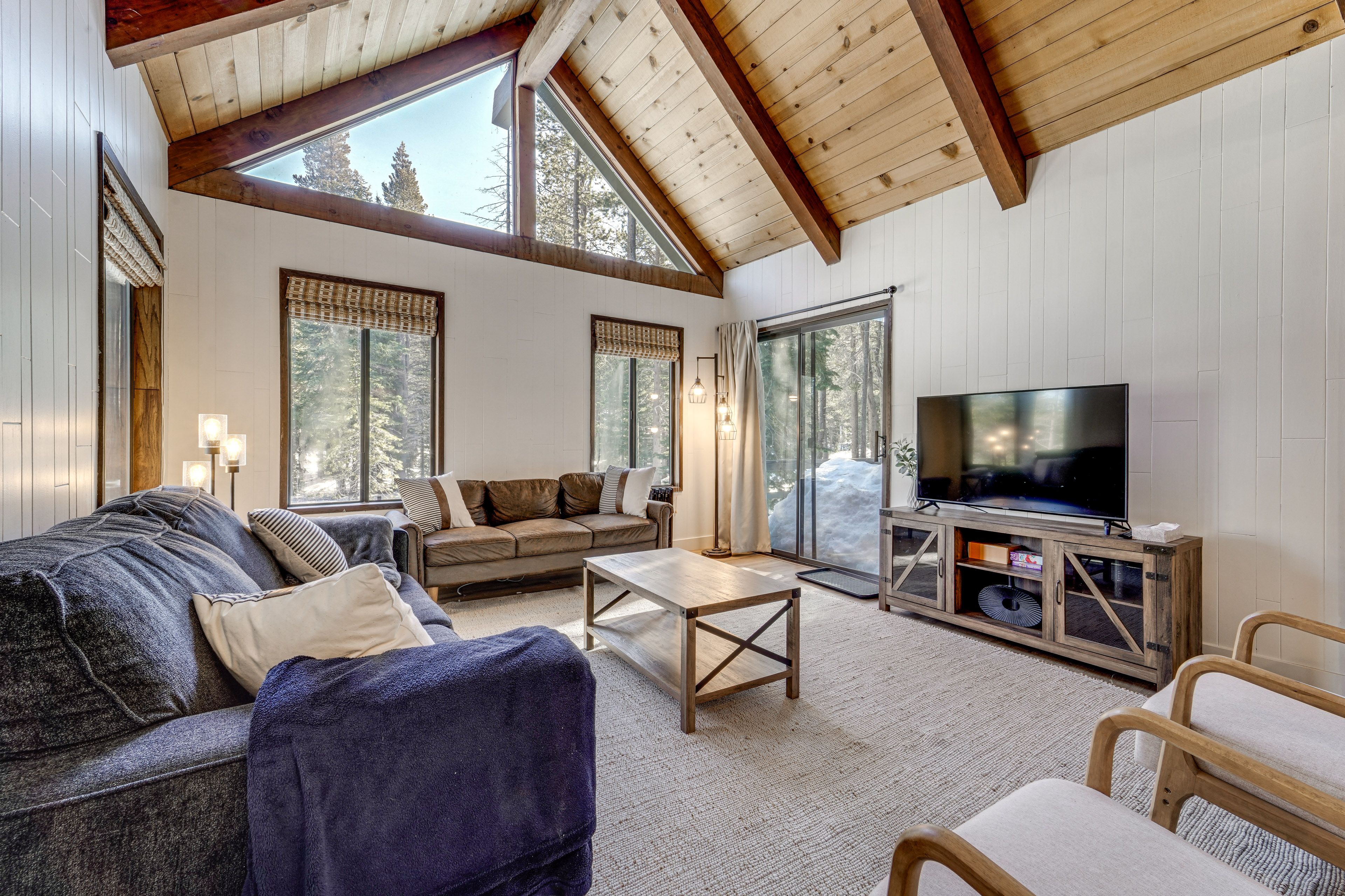 Truckee Vacation Rental | 3BR | 2BA | 1,549 Sq Ft