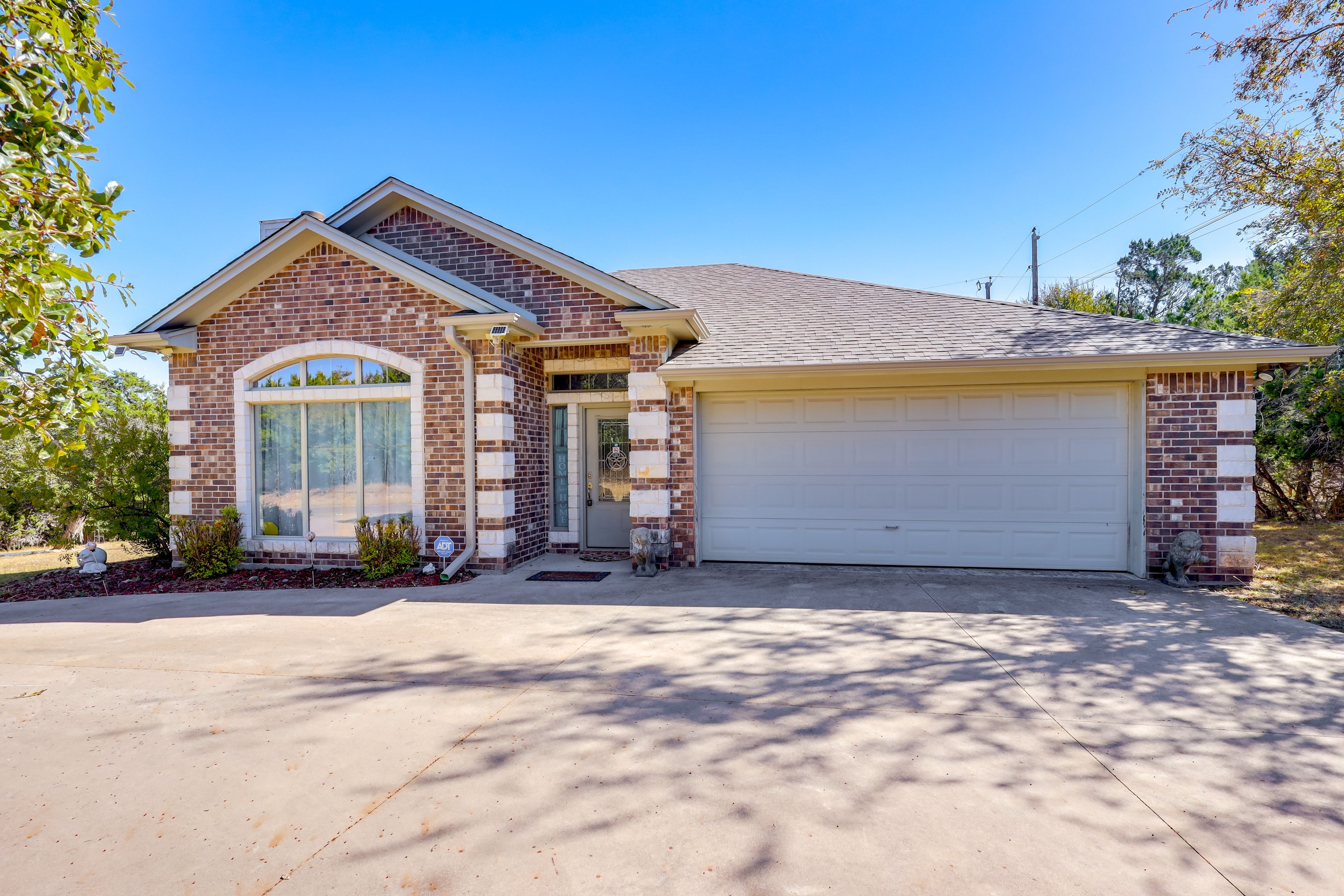 Property Exterior | Single-Story Home