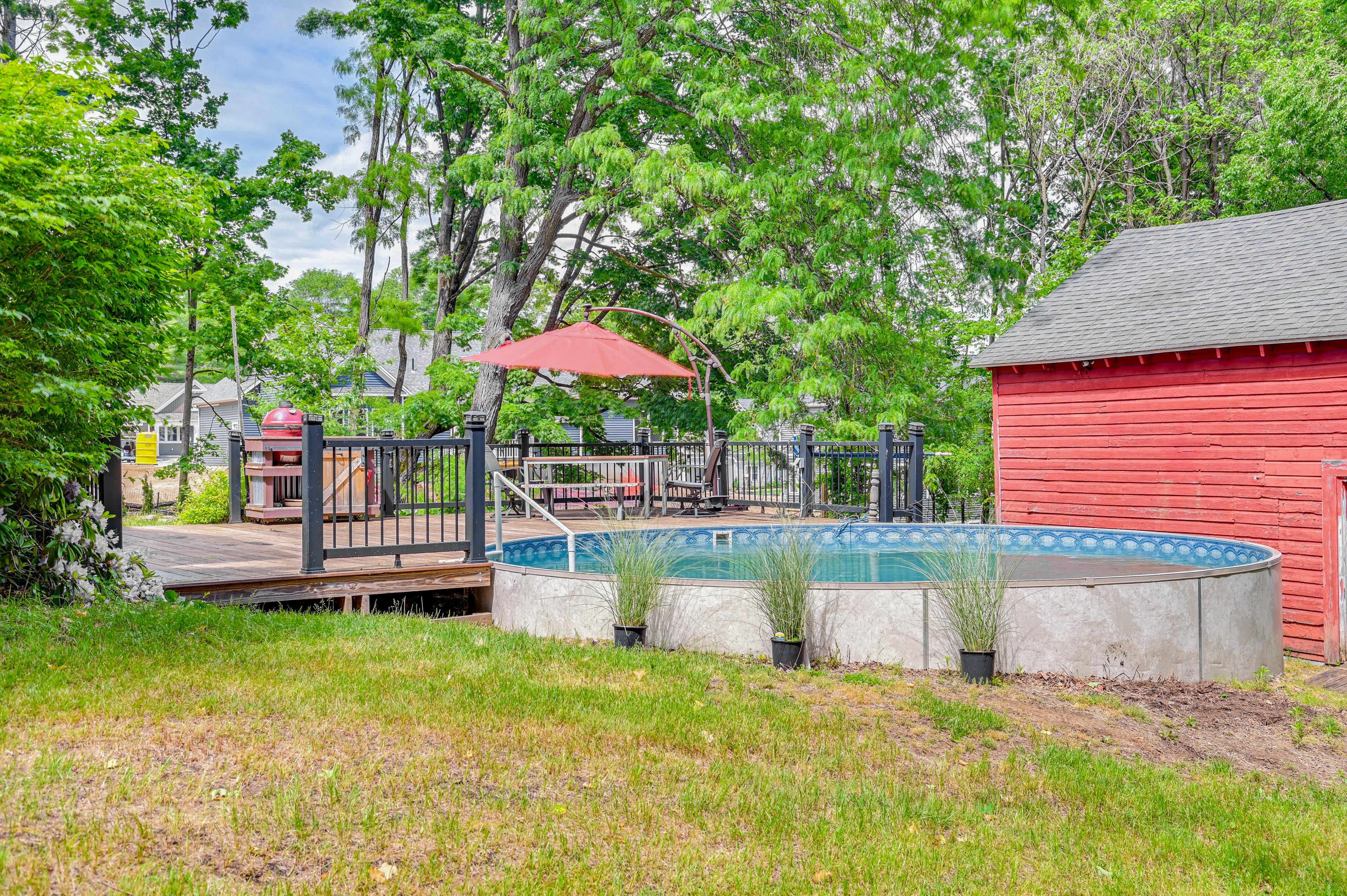 Private Outdoor Pool