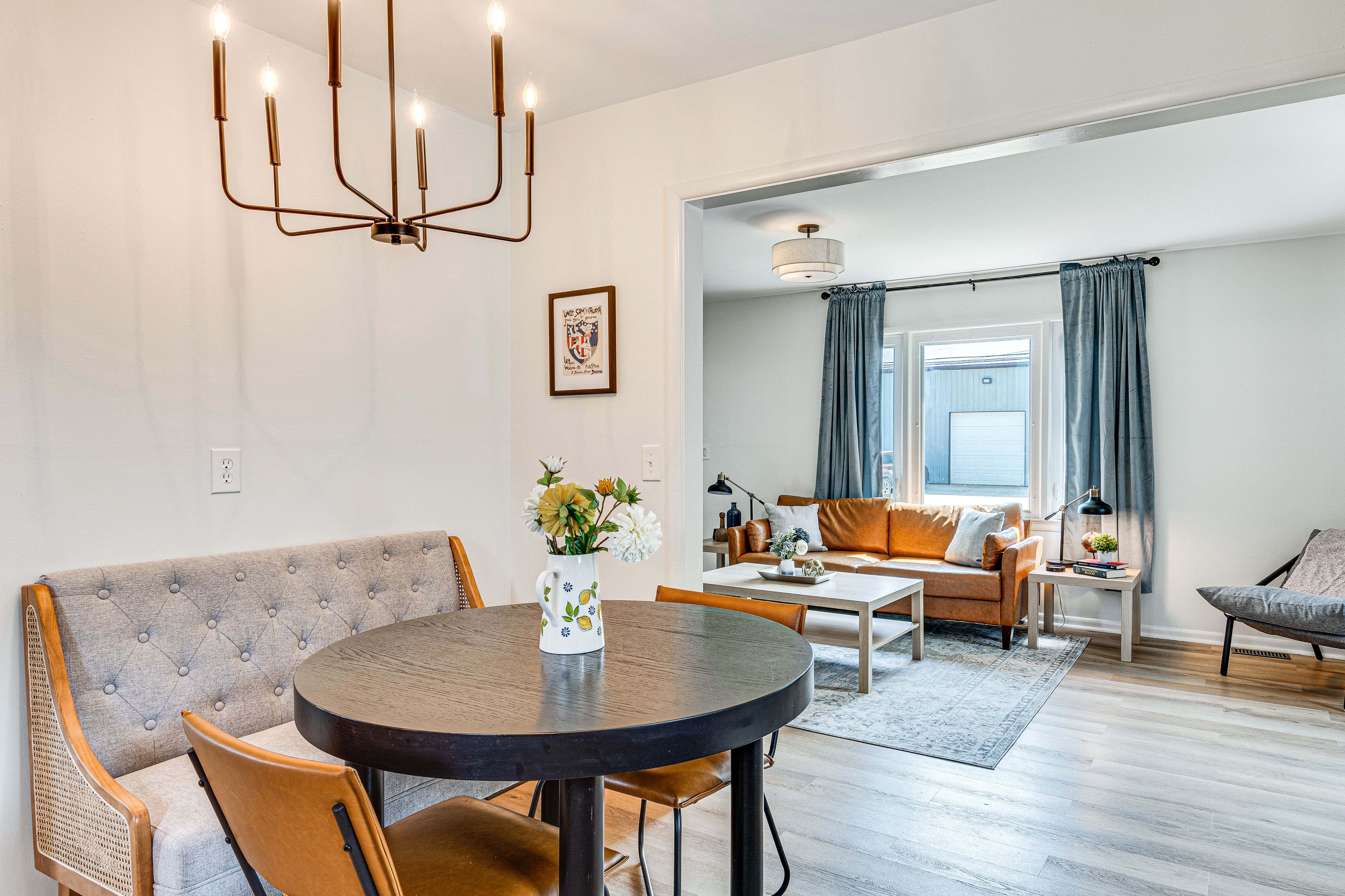 Dining Area | Dining Table | Dishware/Flatware