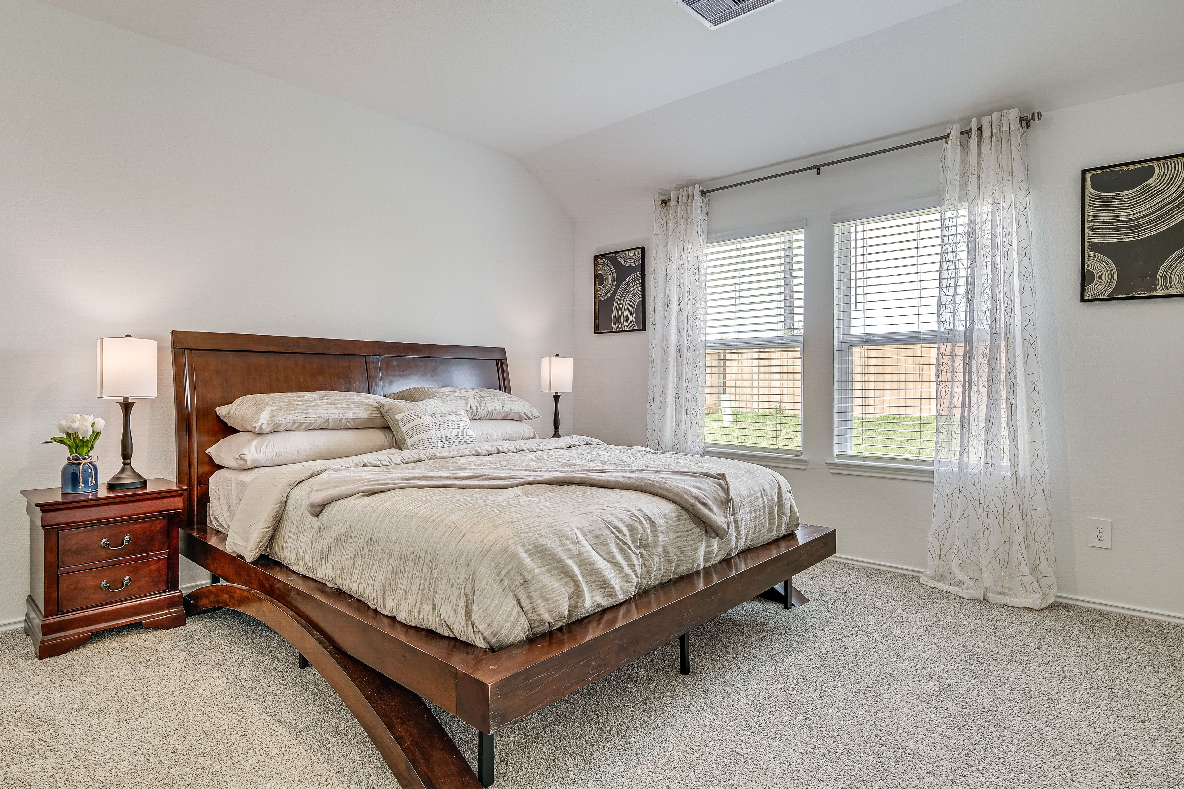 Bedroom 1 | King Bed | Linens Provided | En-Suite Bathroom