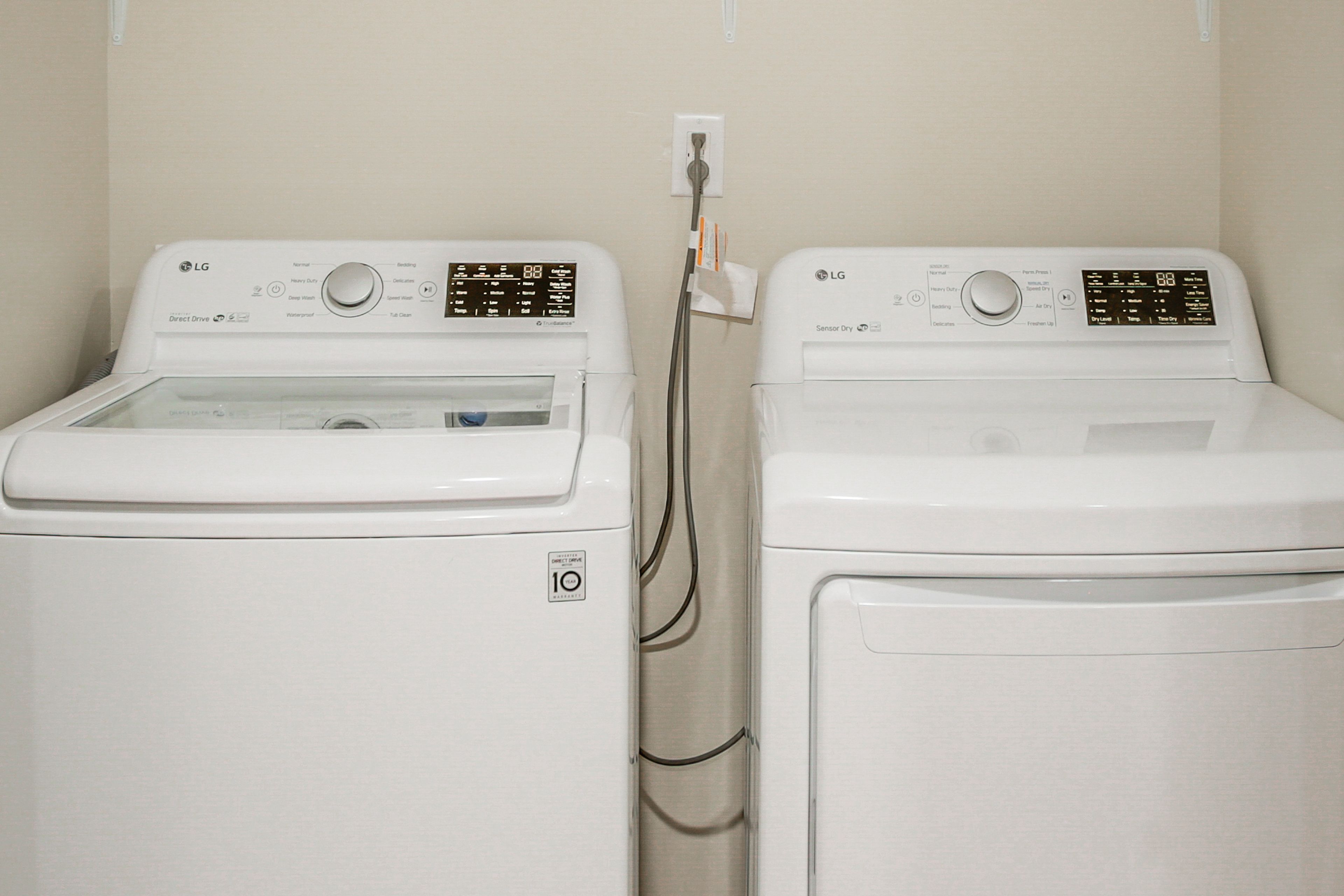 Laundry Area | Basement | Washer/Dryer | Hangers | Trash Bags/Paper Towels
