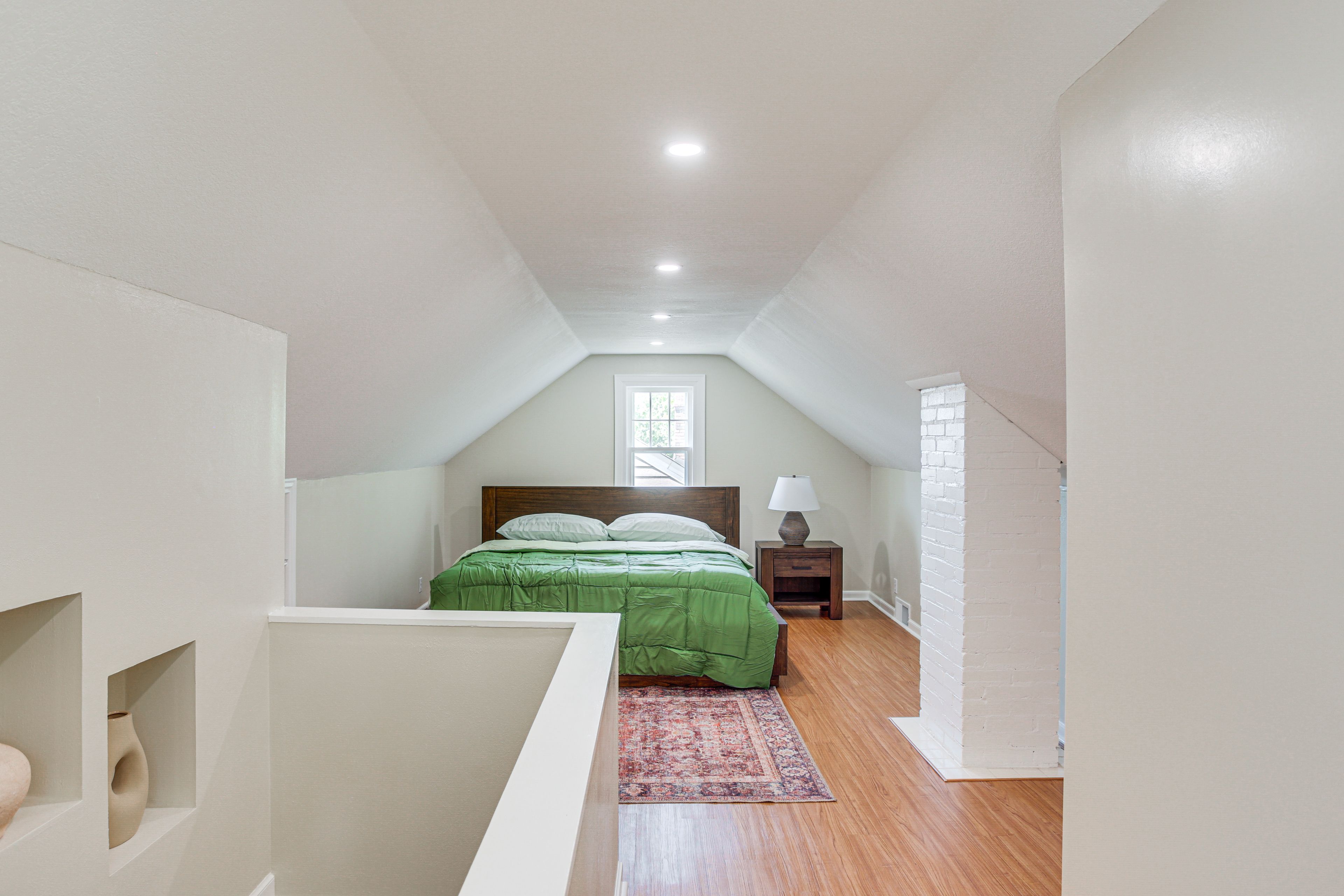 Bedroom 4 | Loft | King Bed | En-Suite Bathroom