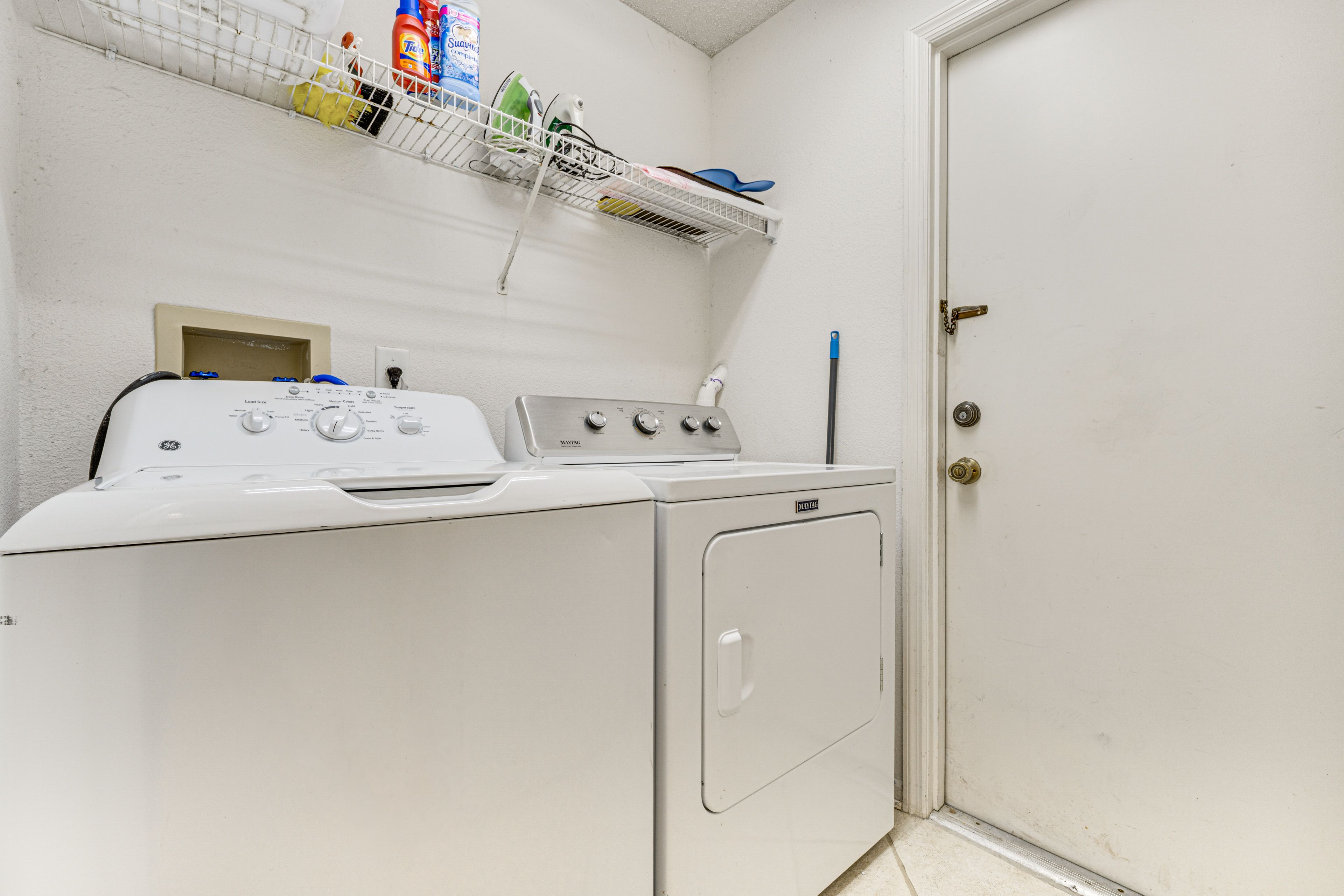 Laundry Area | Washer/Dryer