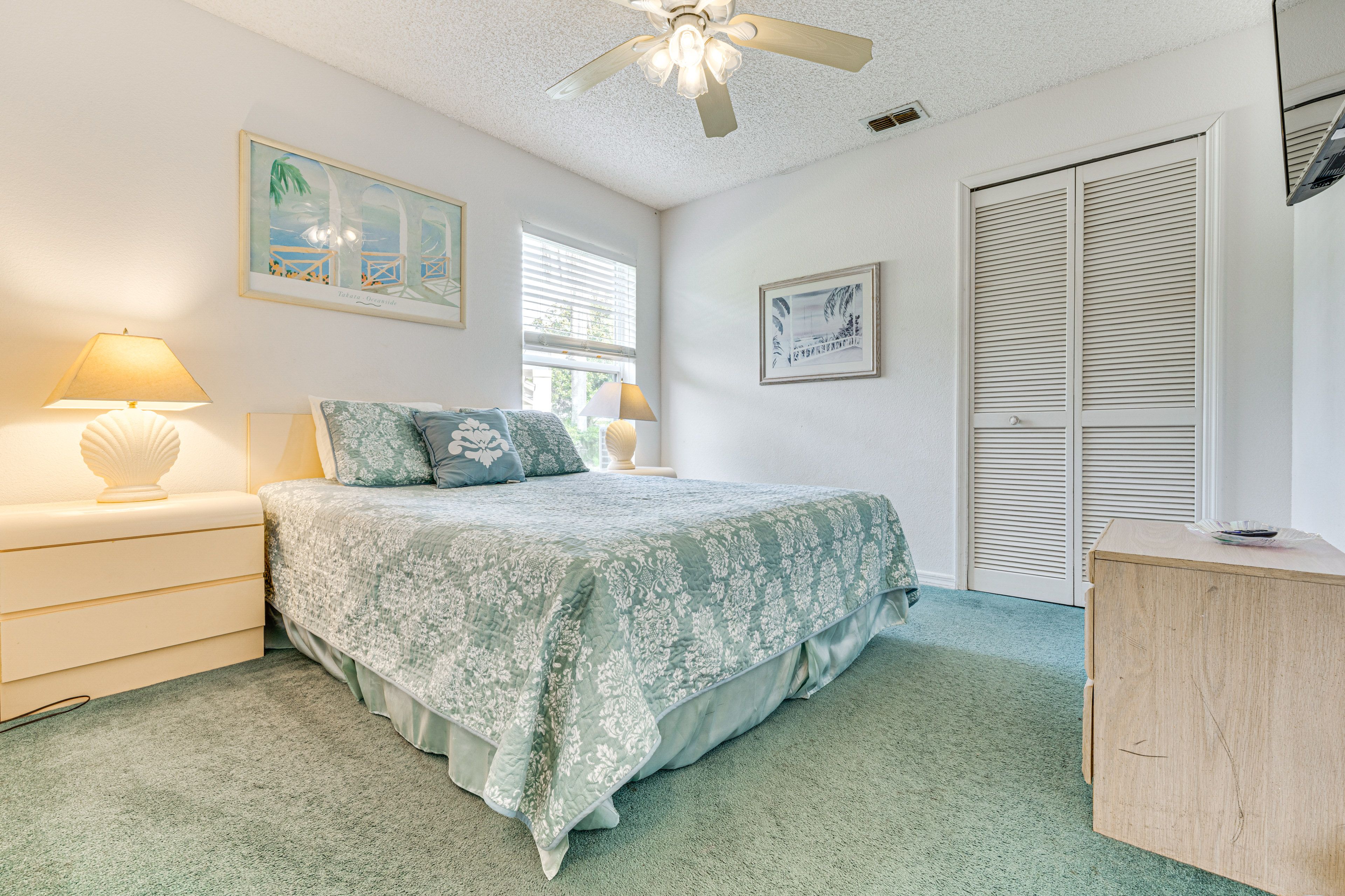 Bedroom 4 | Queen Bed