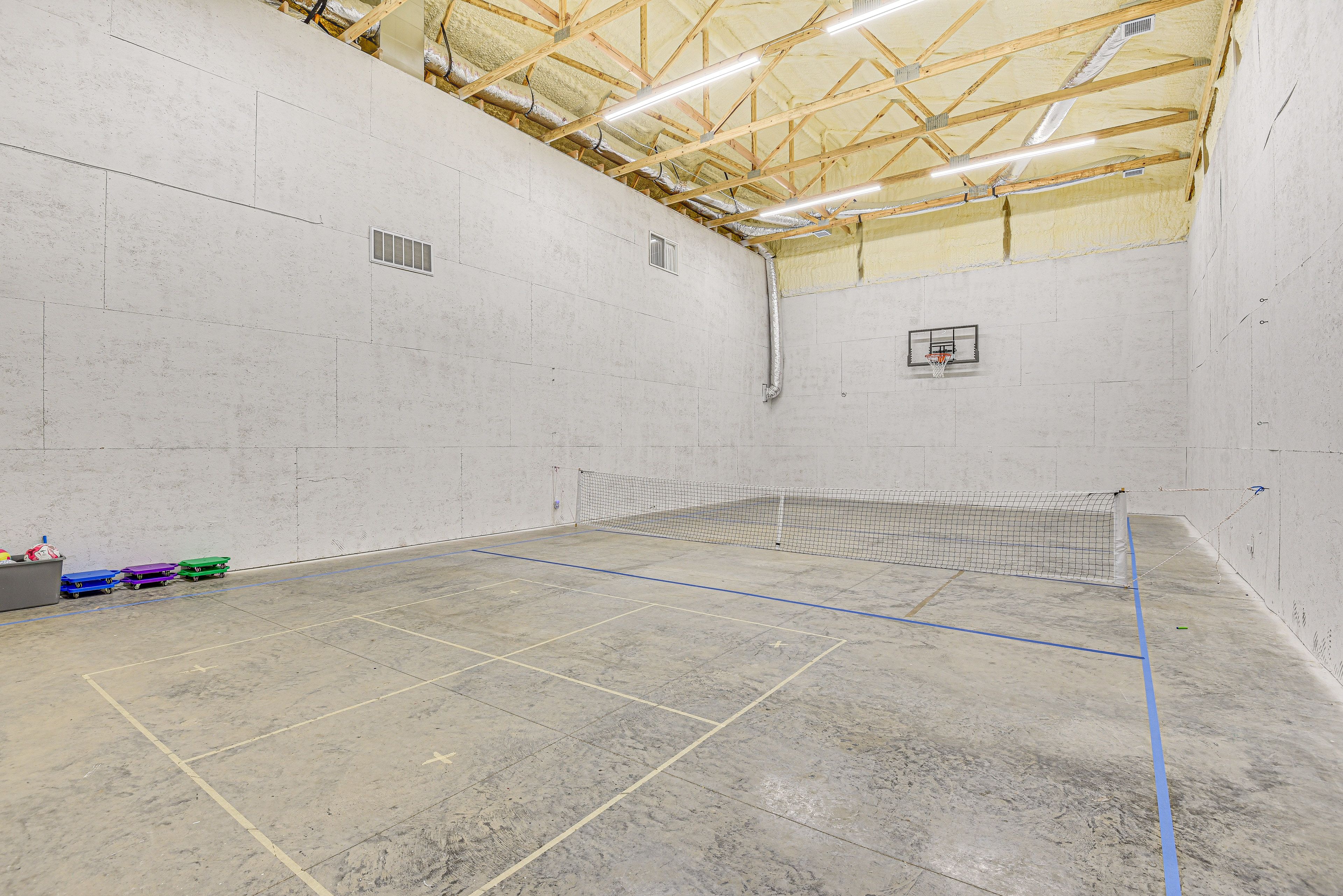Indoor Recreation Room | 1st Floor