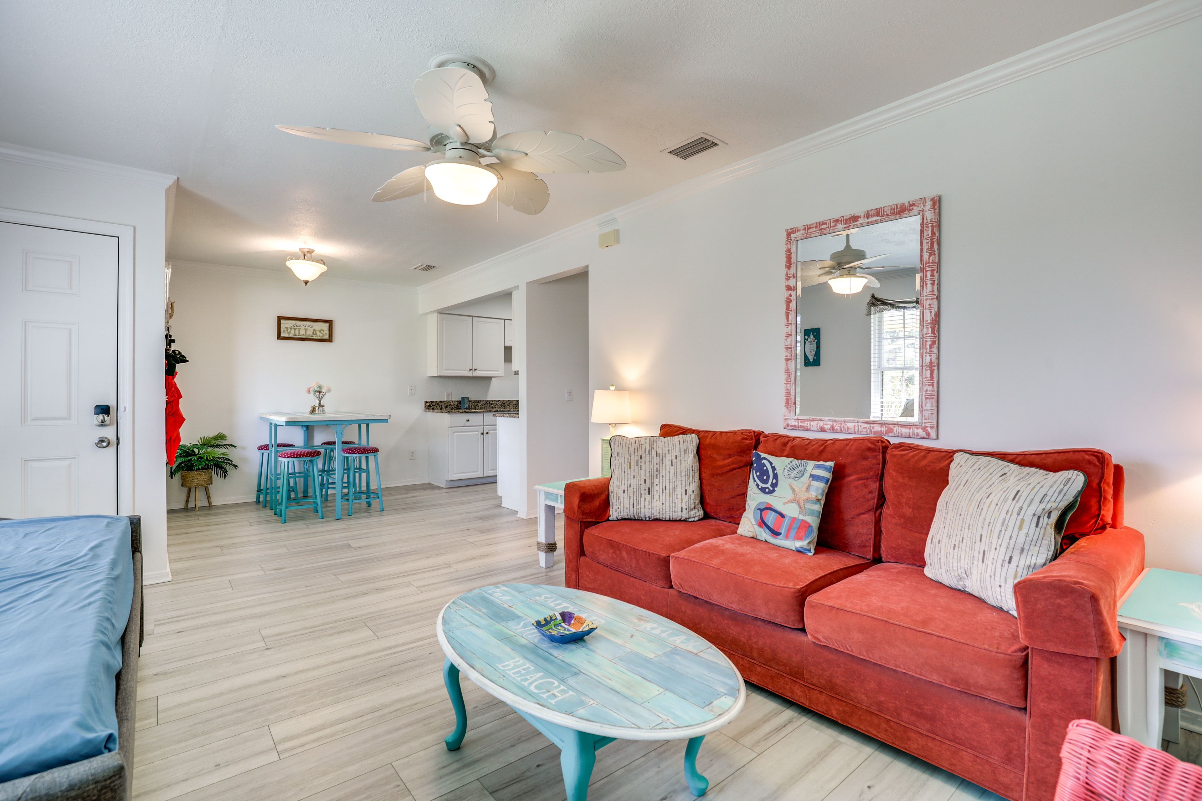 Living Room | Queen Sleeper Sofa | Smart TV