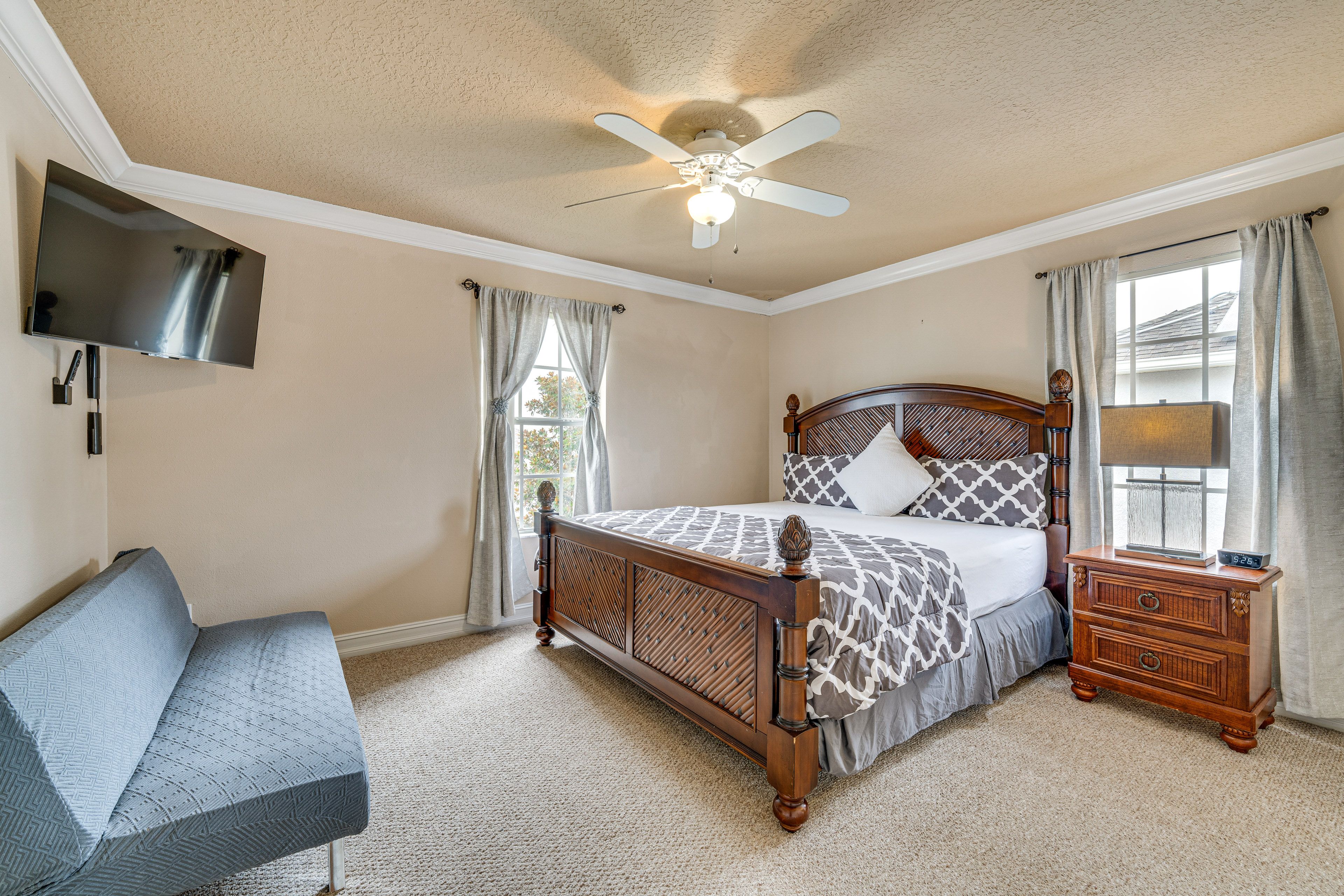Bedroom 4 | King Bed | En-Suite Bathroom | 2nd Floor