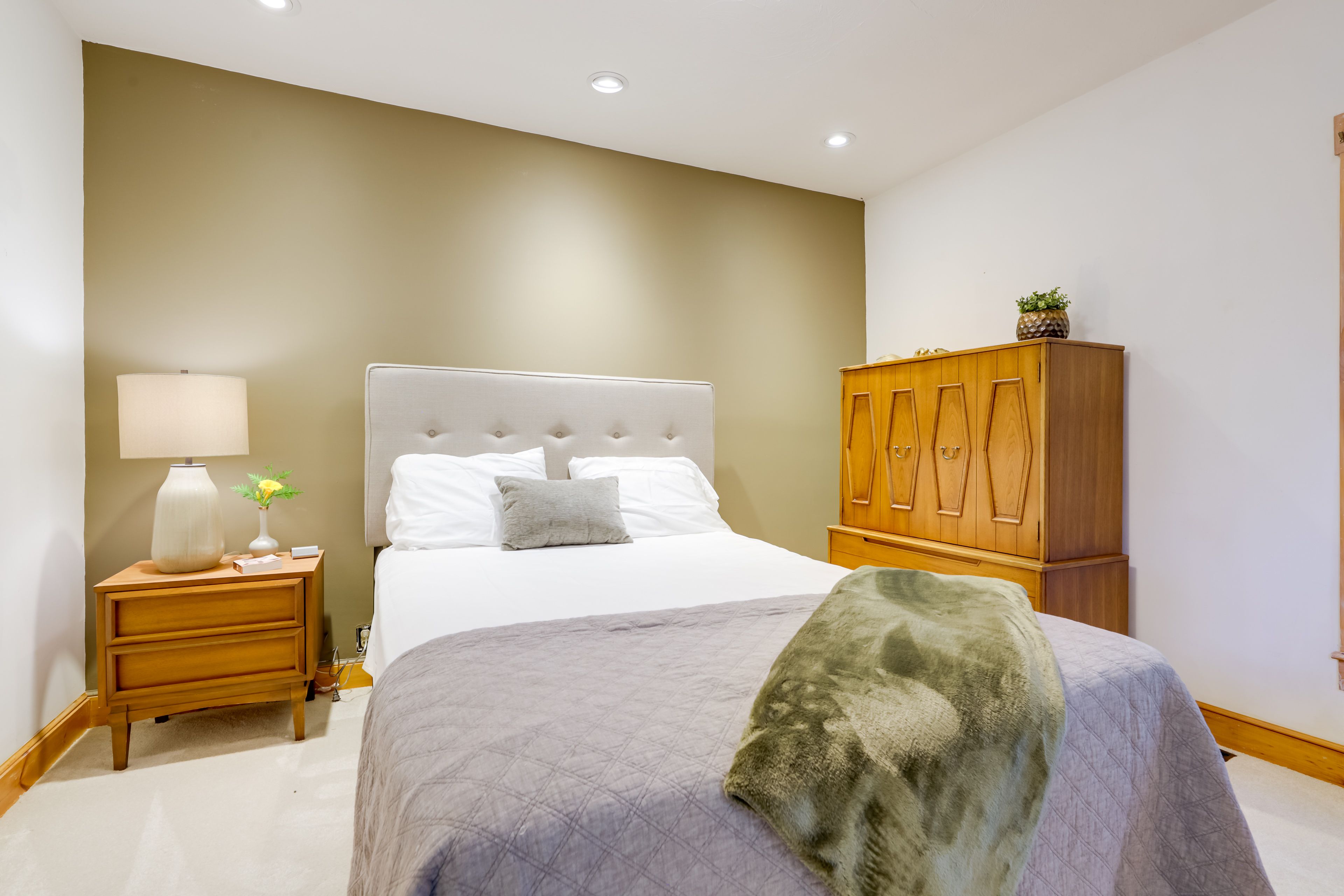 Bedroom 2 | Full Bed