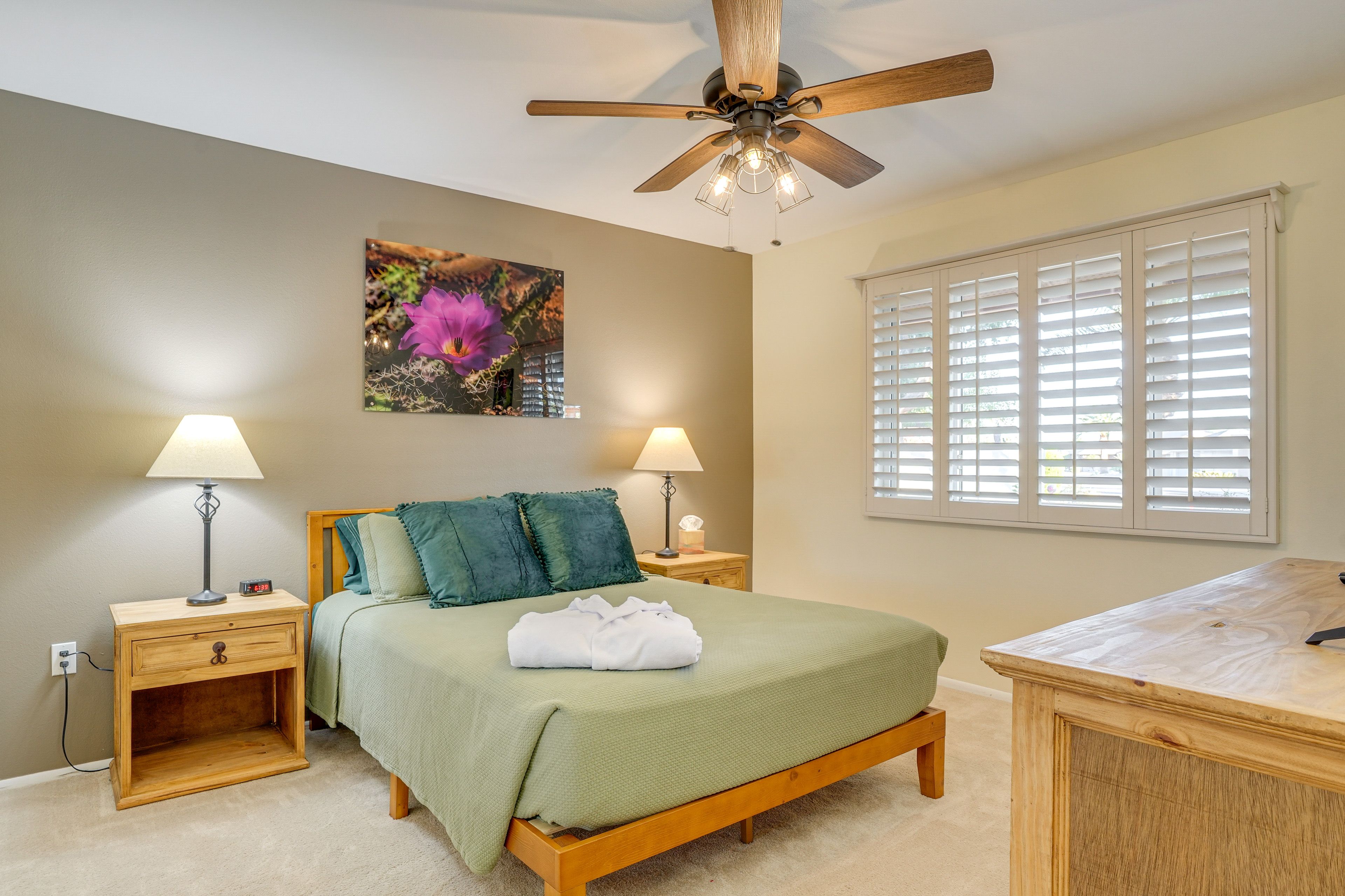 Bedroom 2 | Queen Bed | Smart TV | Robes Provided