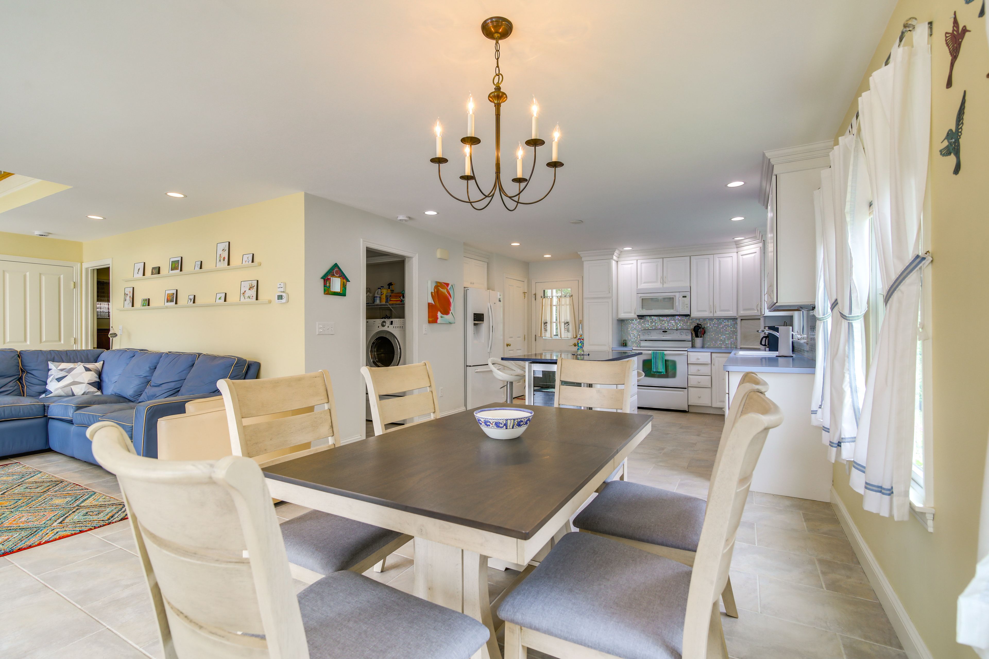 Dining Area | 1st Floor | Dishware & Flatware Provided