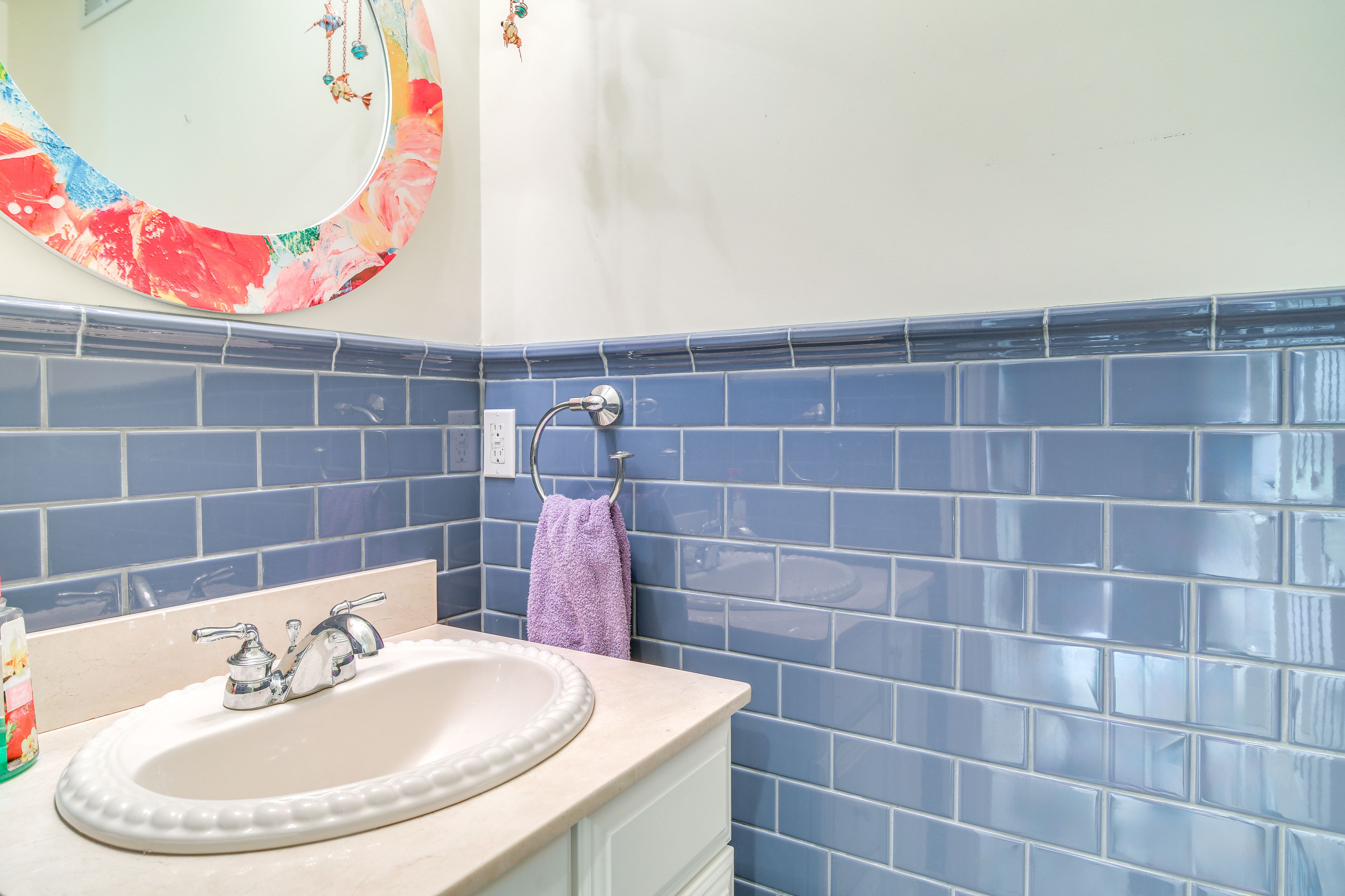 Half Bathroom | 1st Floor