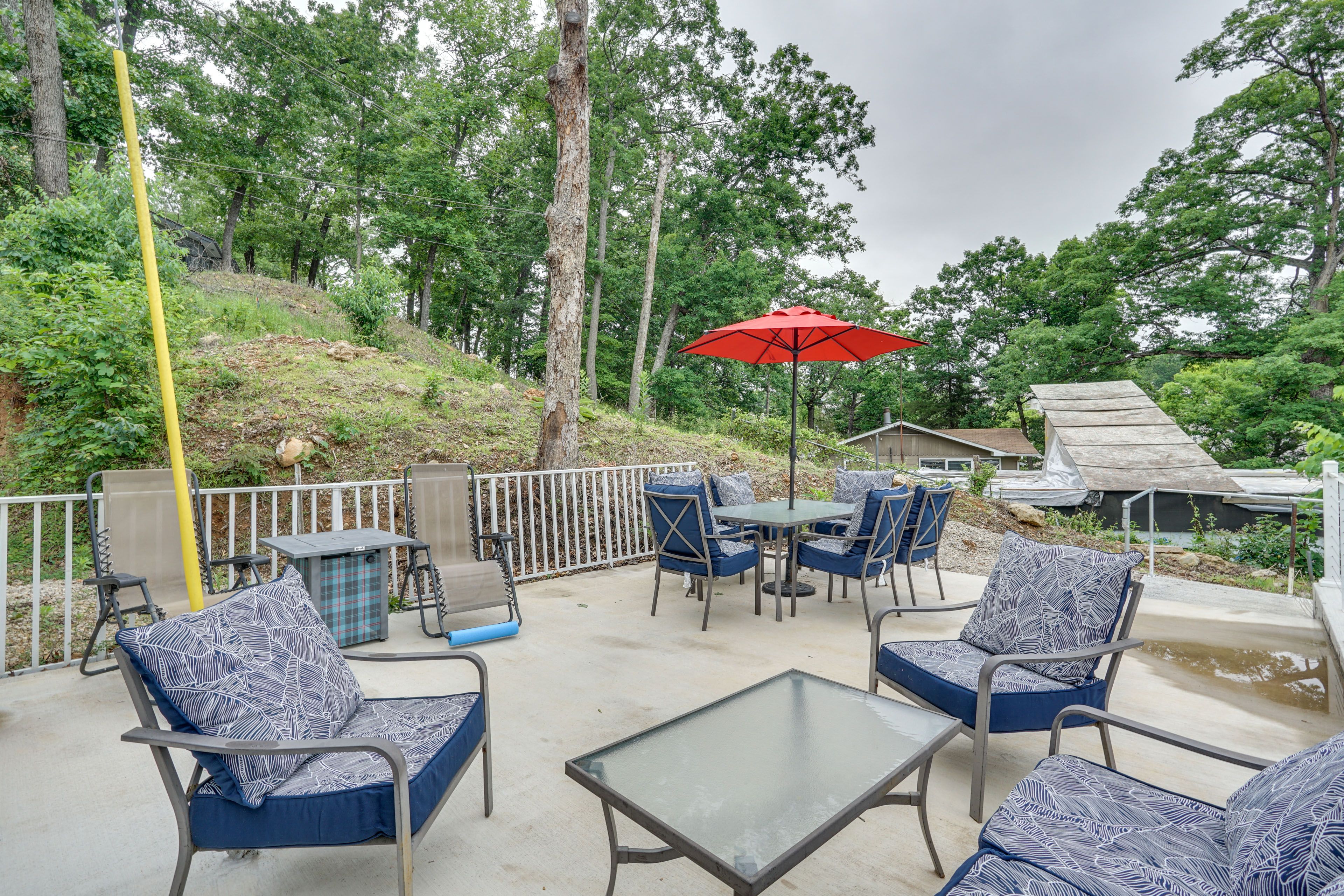 Patio | Outdoor Dining Area | Grill