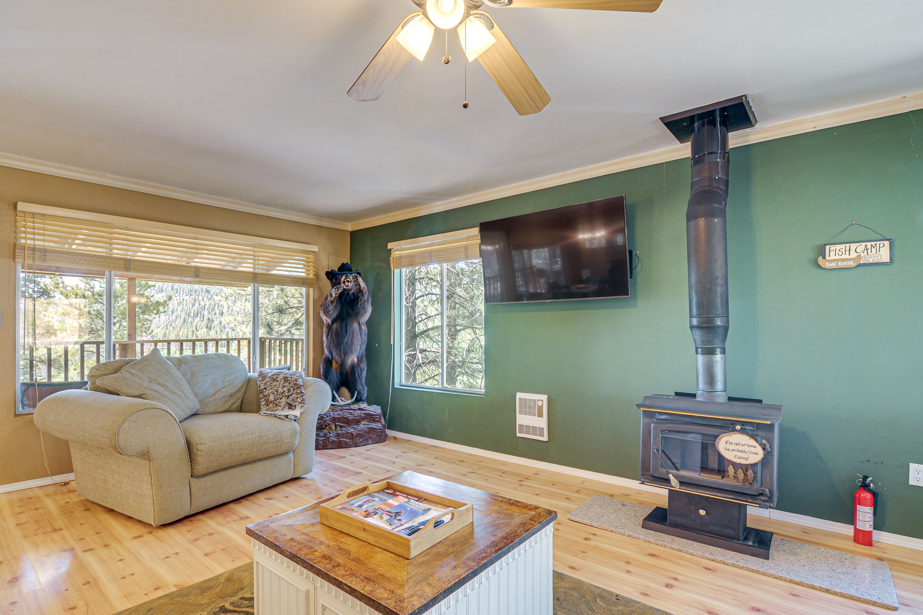Living Room | Washer/Dryer Combo