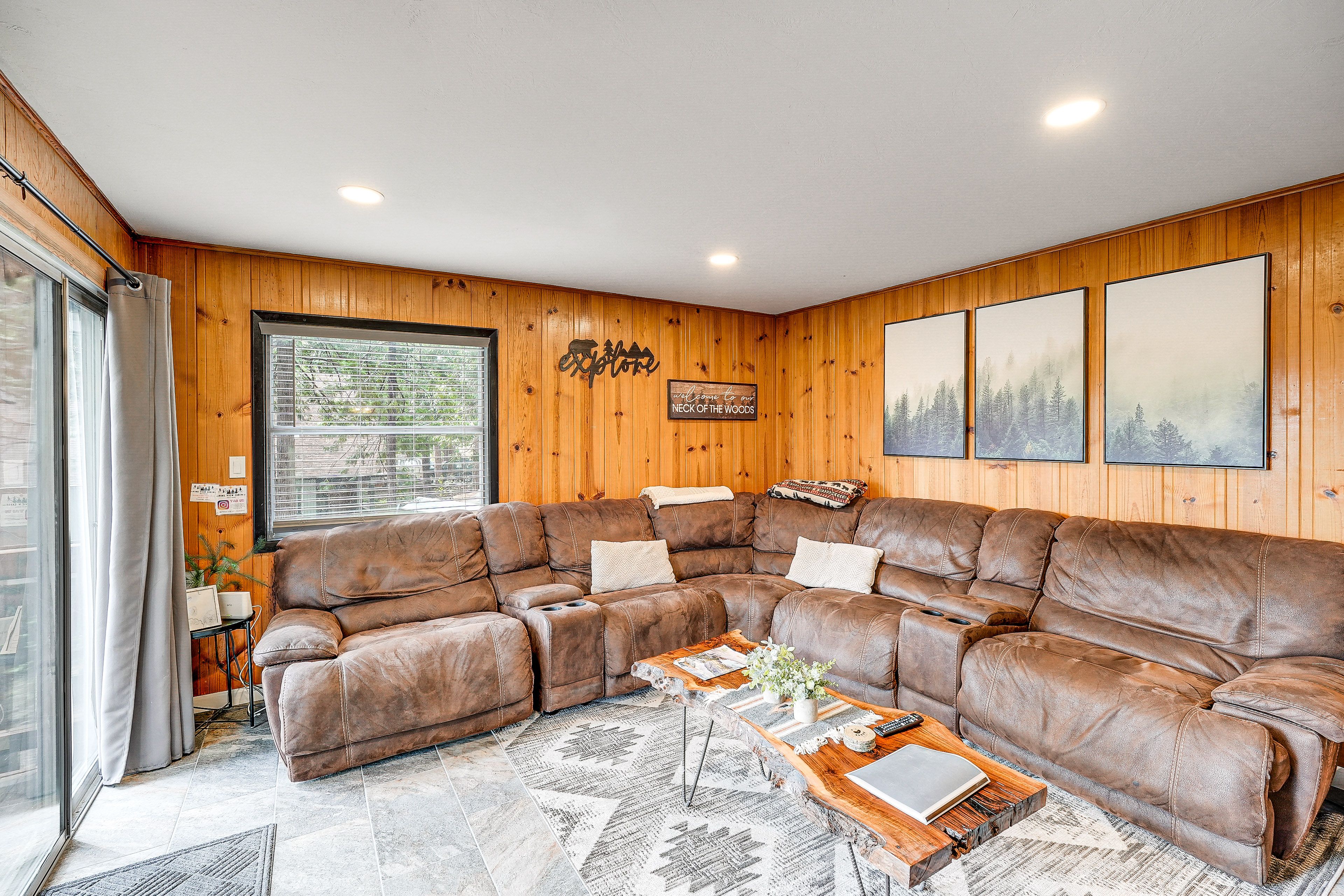 Living Room | Main Level