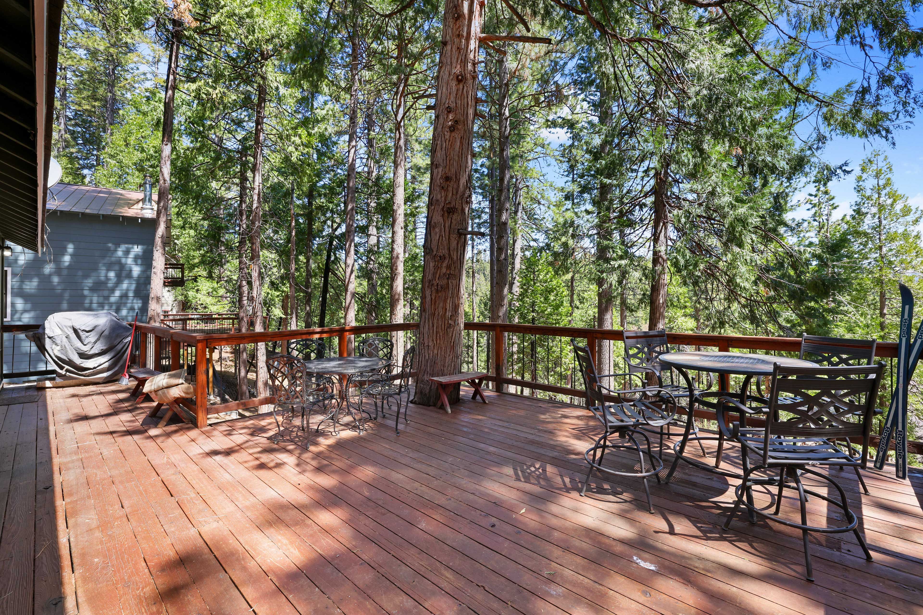 Deck | Outdoor Dining Area | Gas Grill | Mountain Views