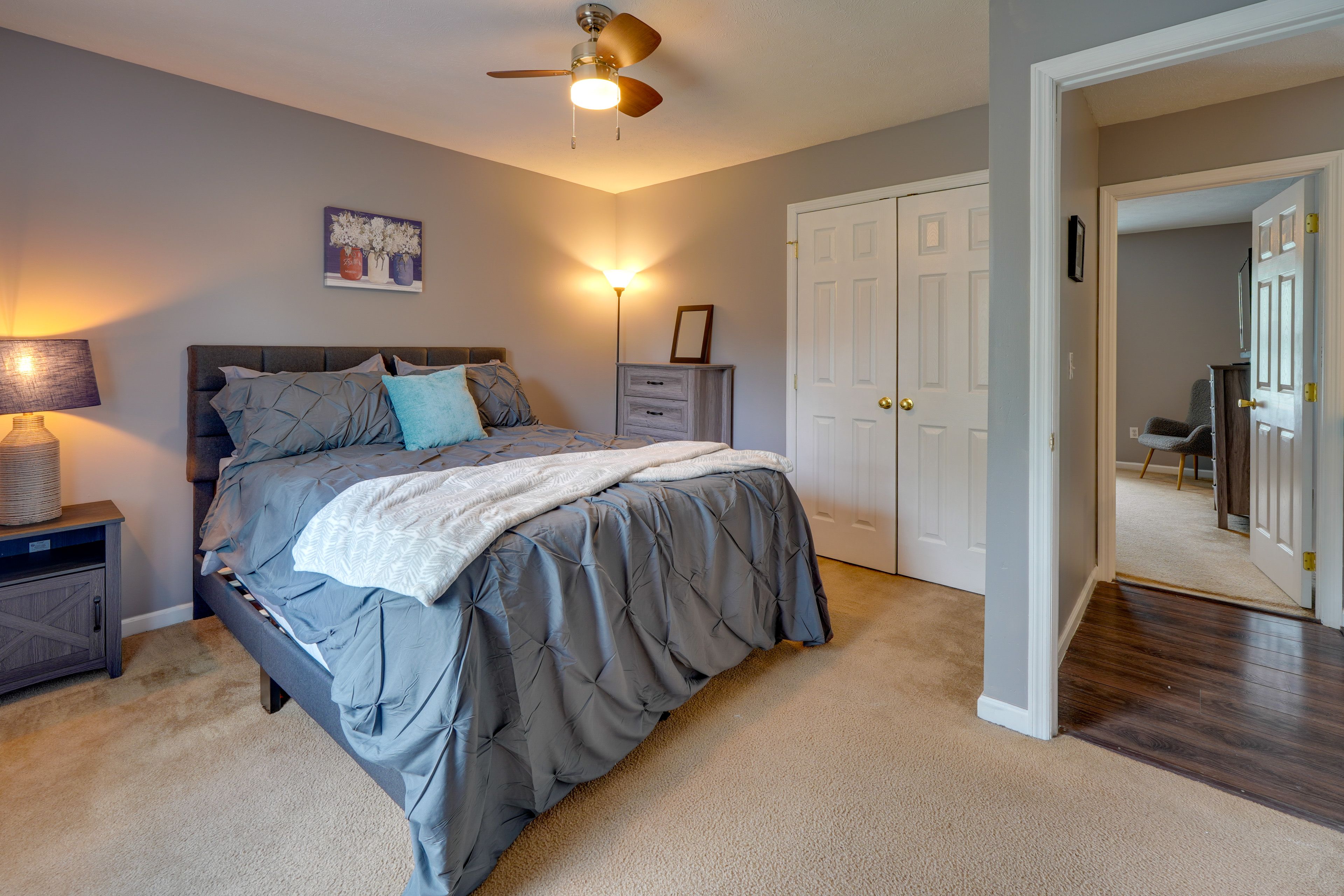 Bedroom 2 | Queen Bed | Flat-Screen TV | 2nd Floor