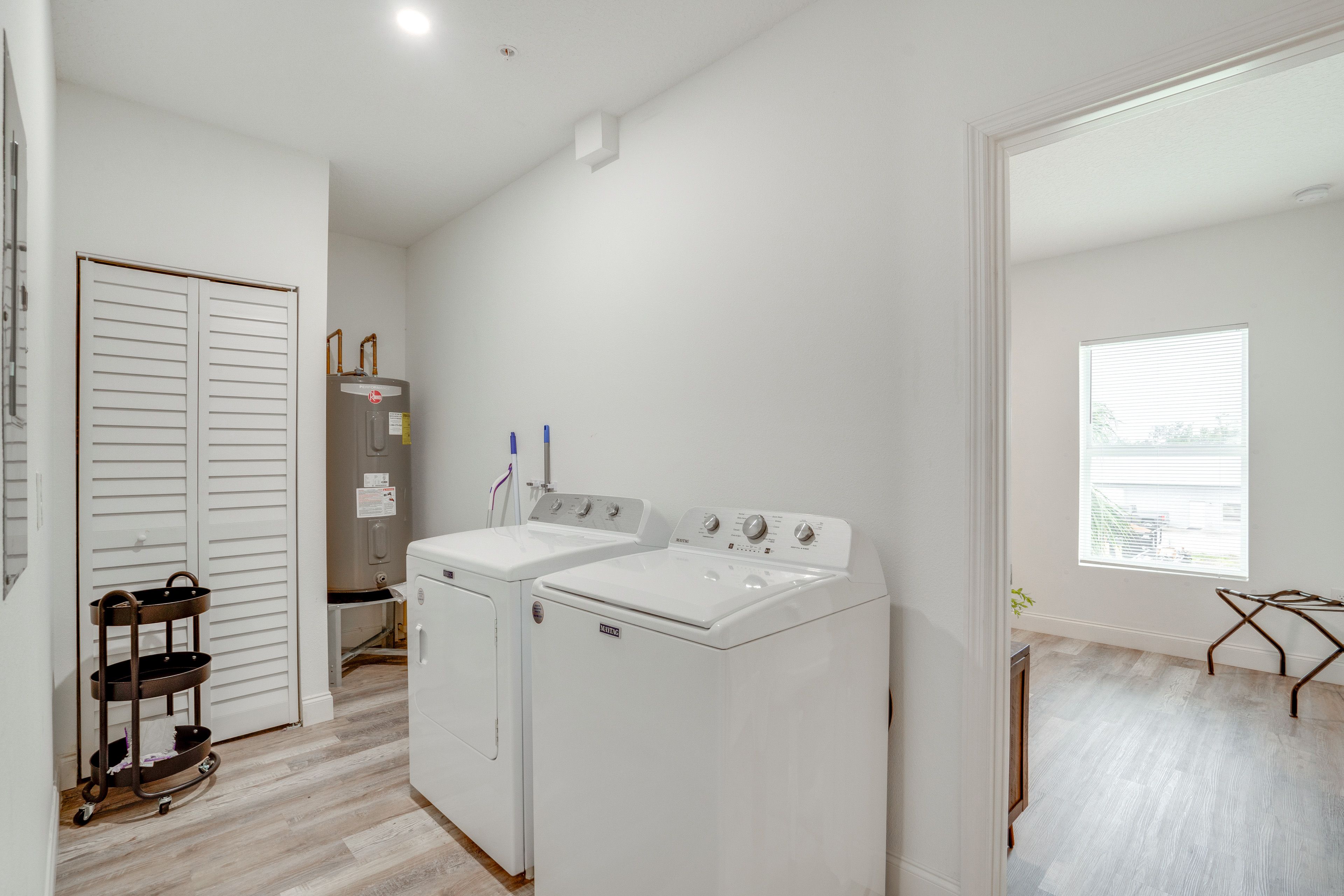 Washer & Dryer