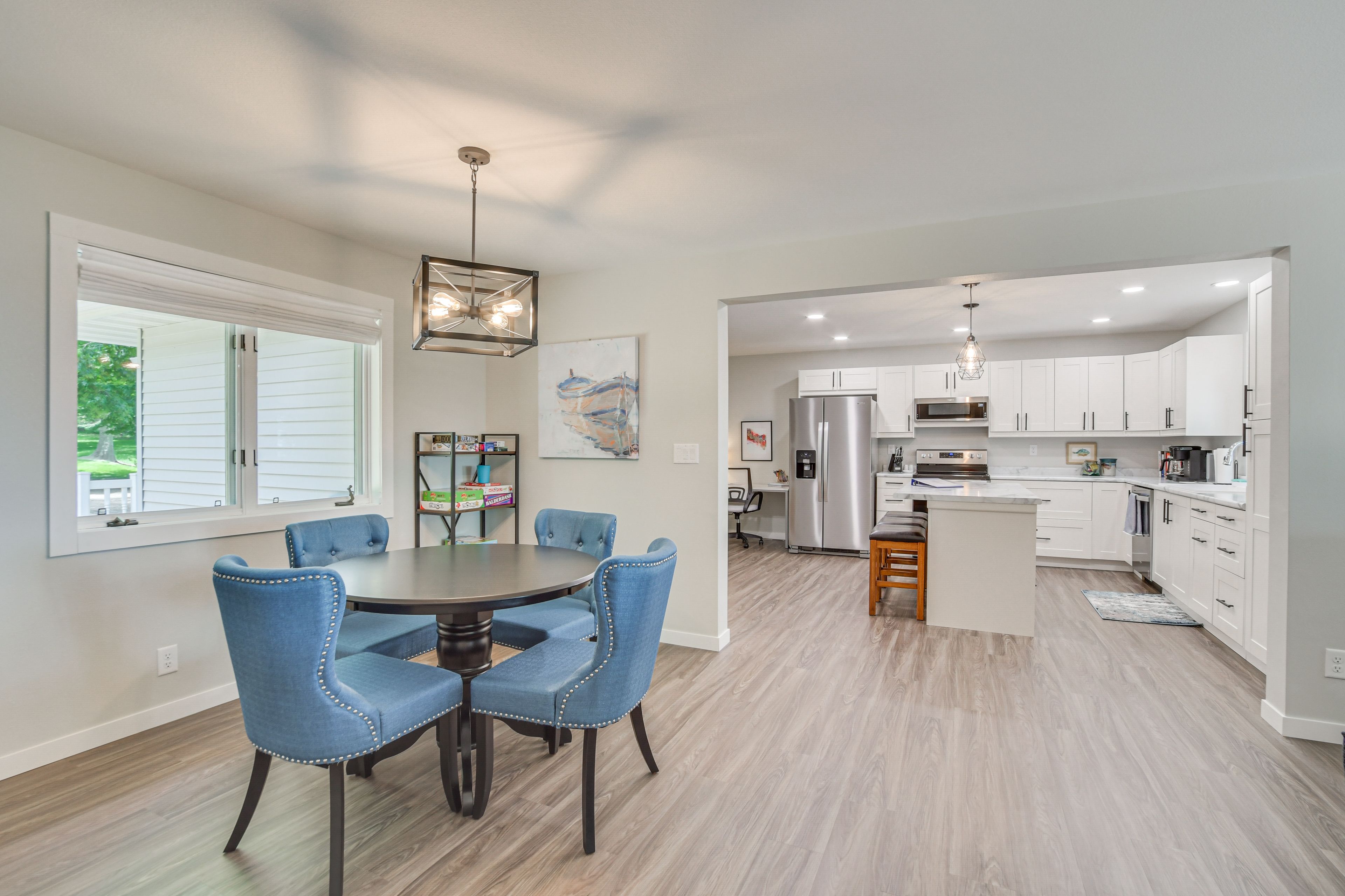 Dining Area | Main Level