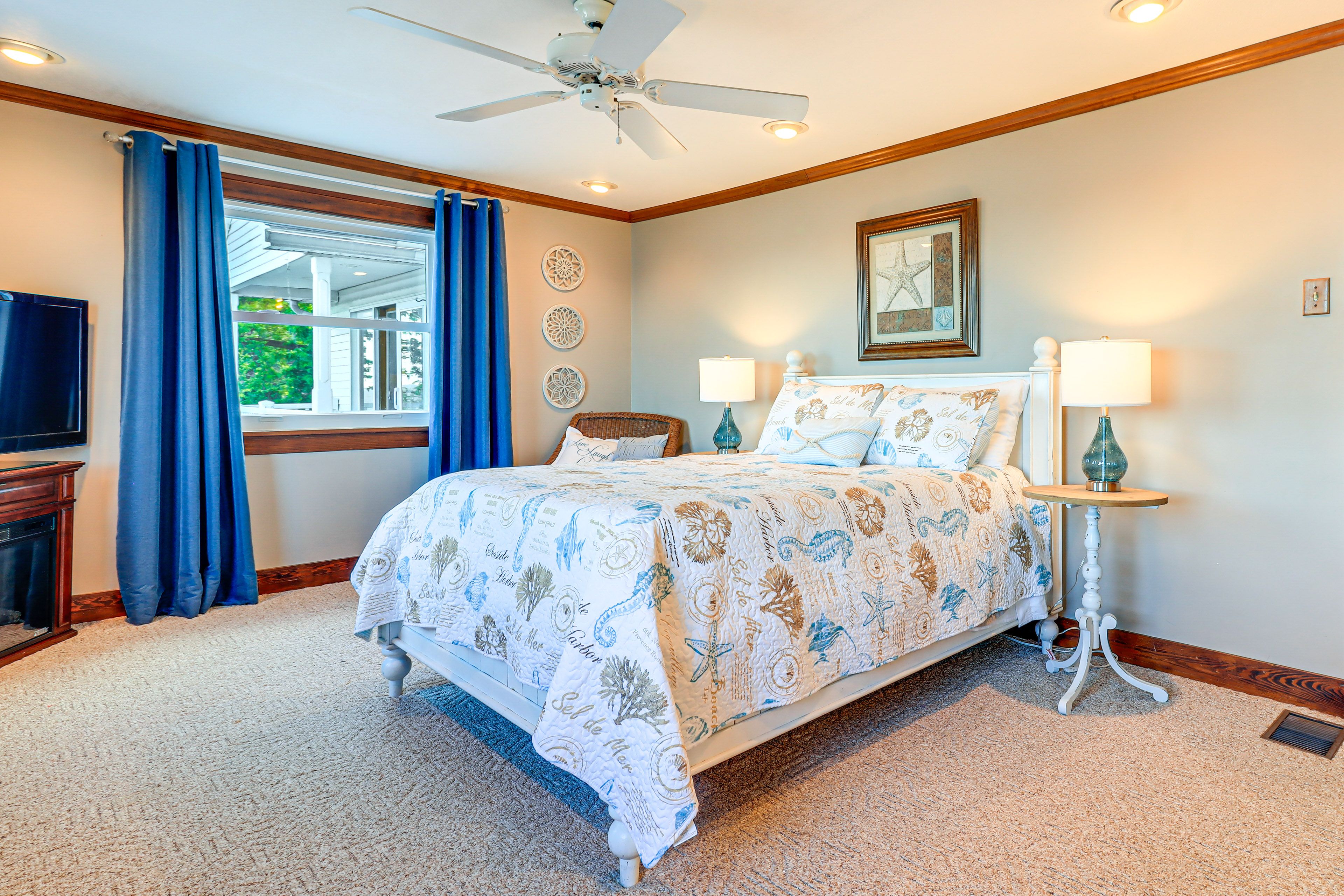 Bedroom 3 | 2nd Floor | Full Bed | Smart TV