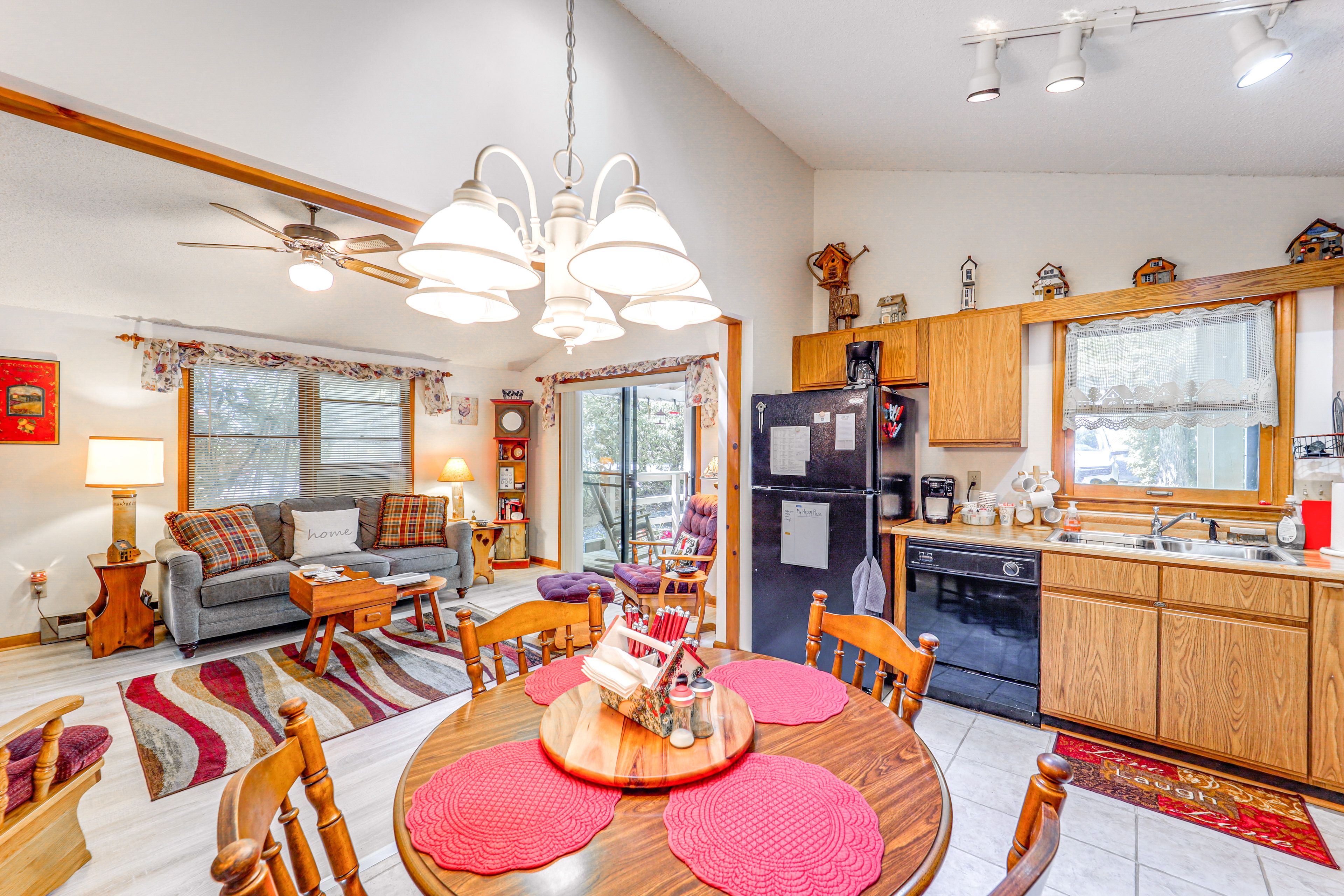 Dining Area | Kitchen | Cooking Basics