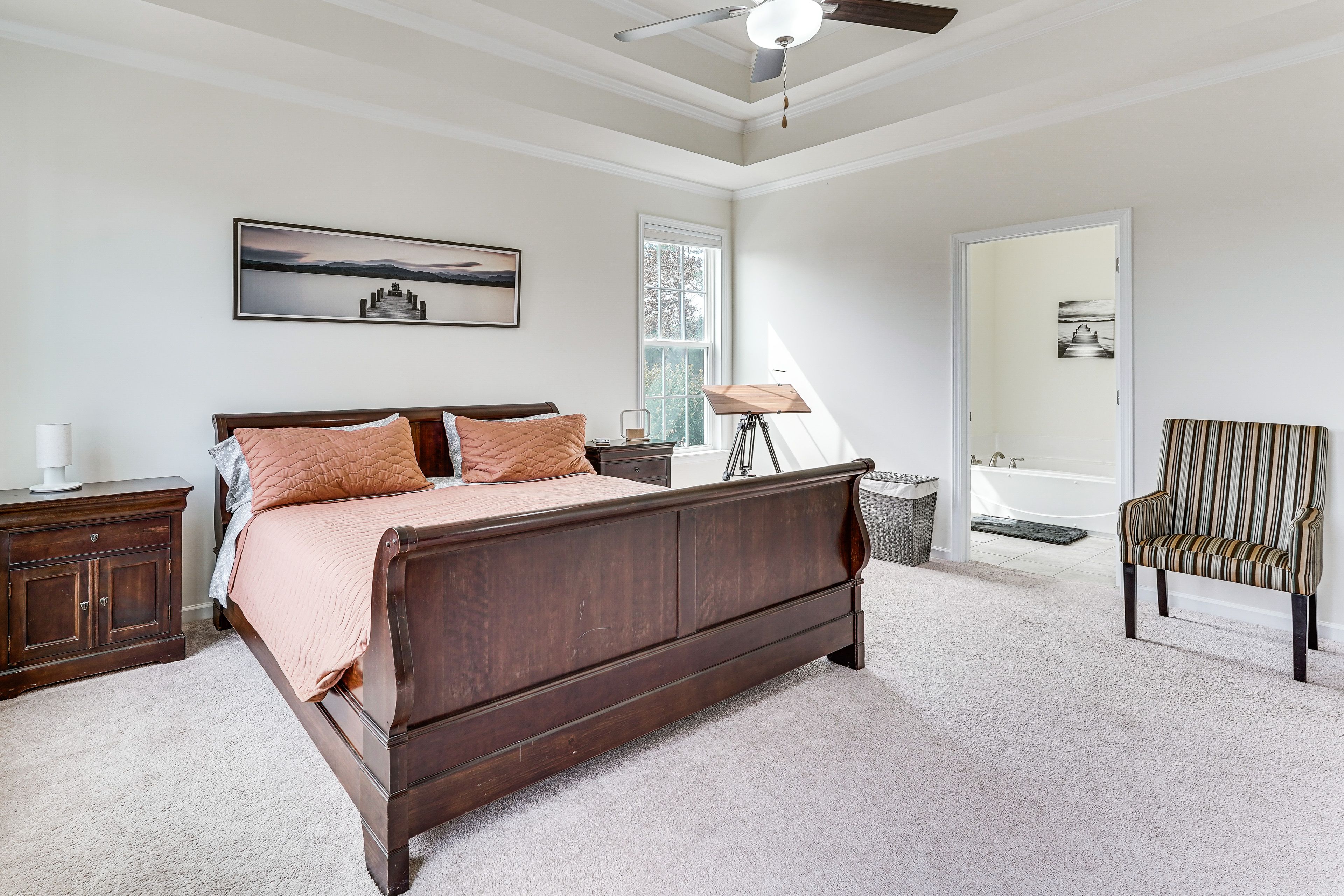 Bedroom 1 | King Bed | Linens Provided | Smart TV | En-Suite Bathroom