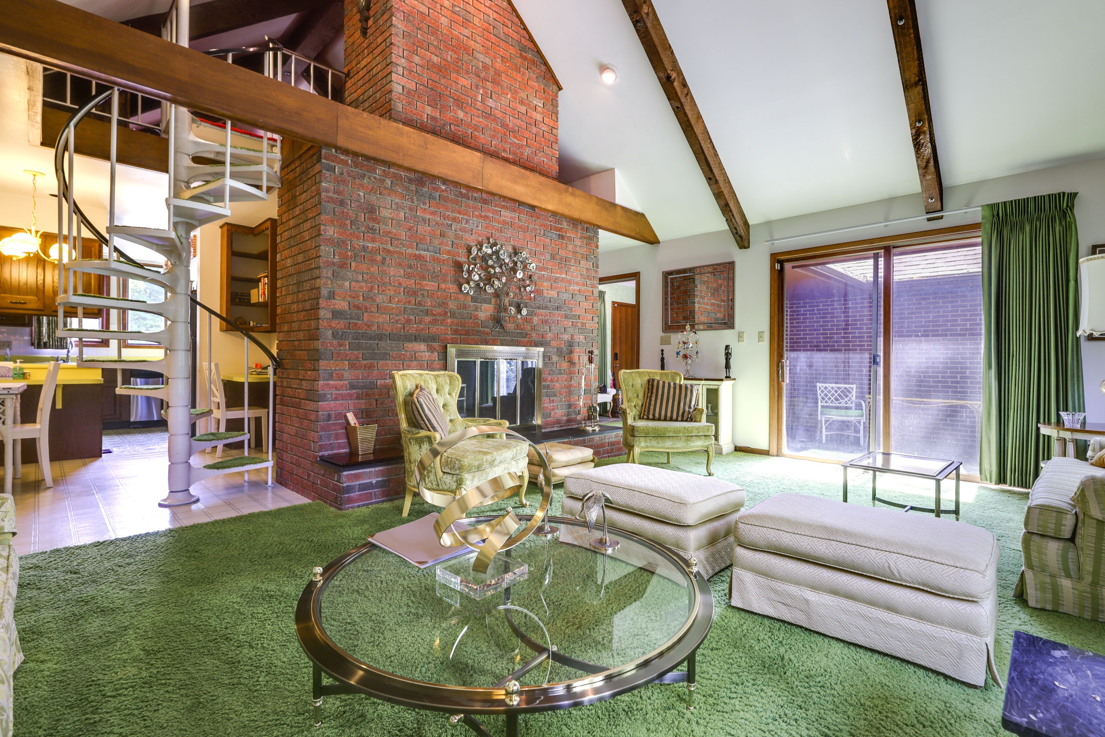 Living Room | Free WiFi | Single-Story Home