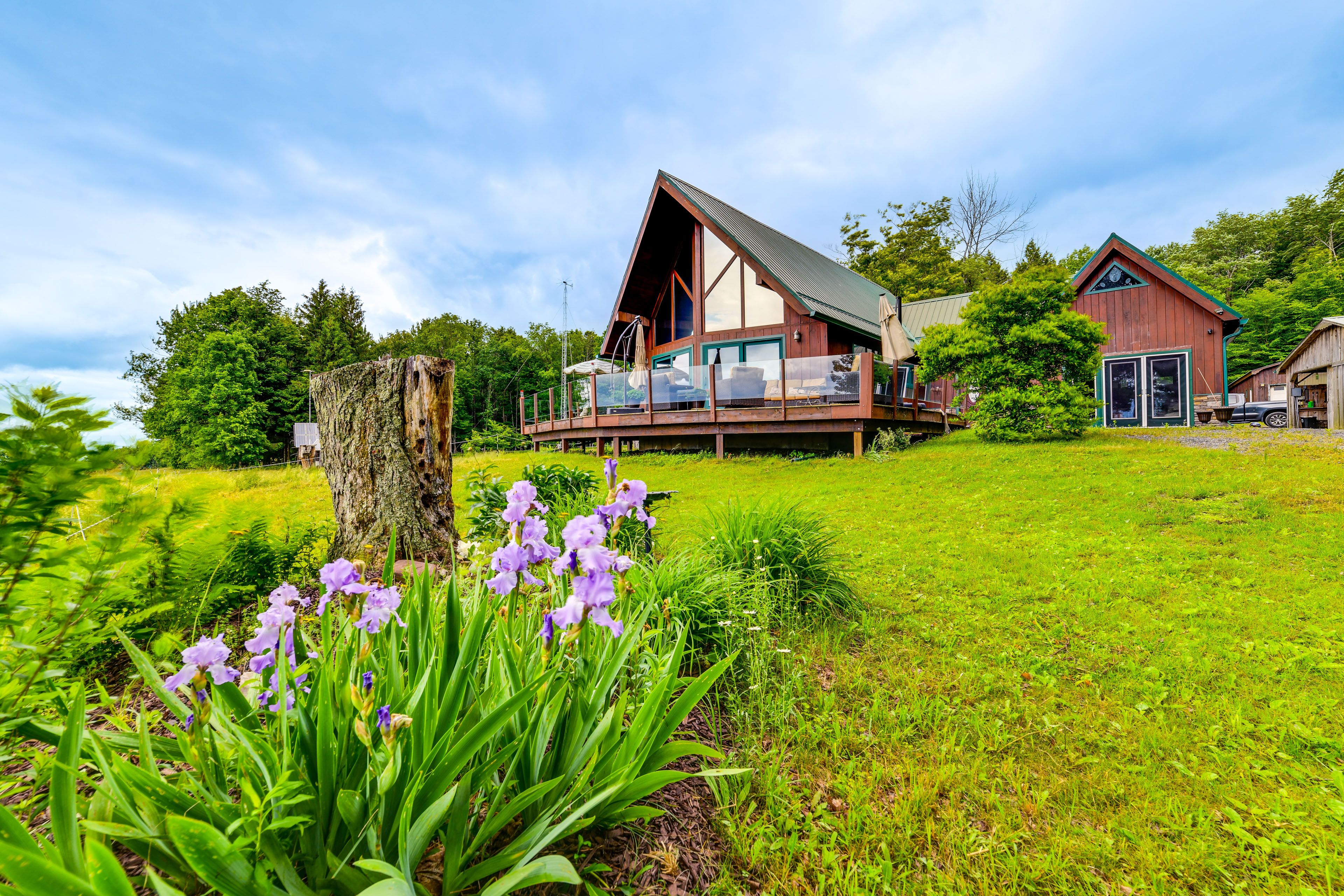 Property Exterior | 2-Story Cabin