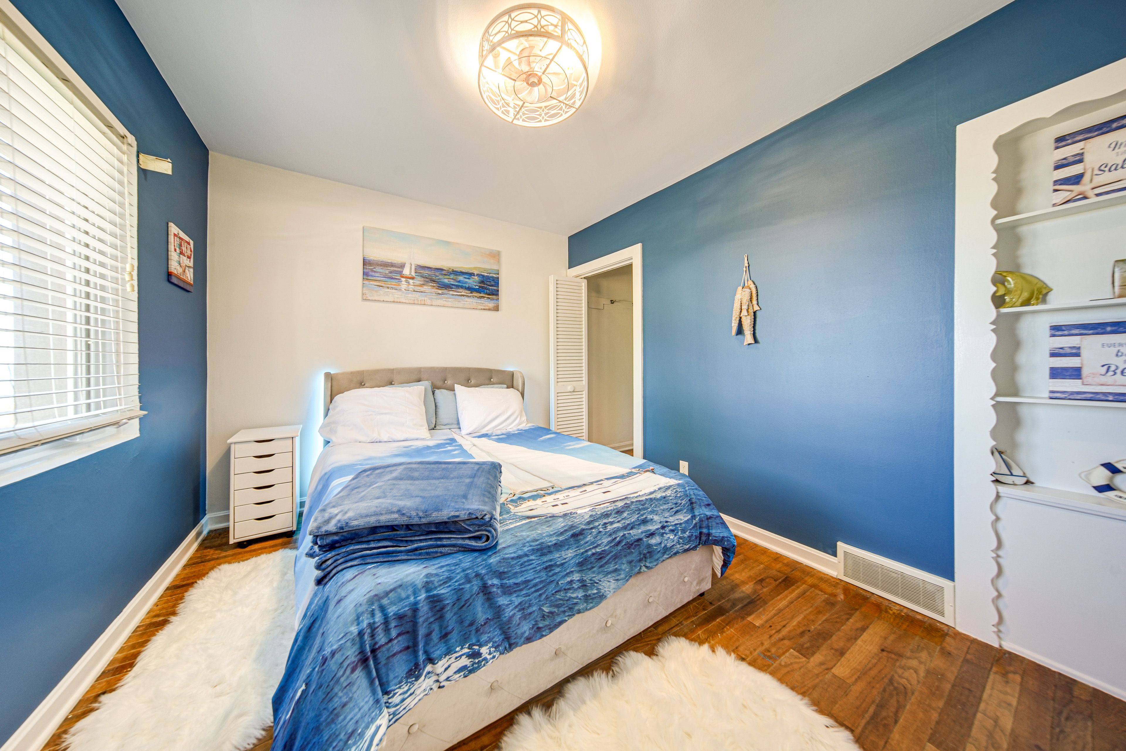 Bedroom 1 | Queen Bed | Linens Provided