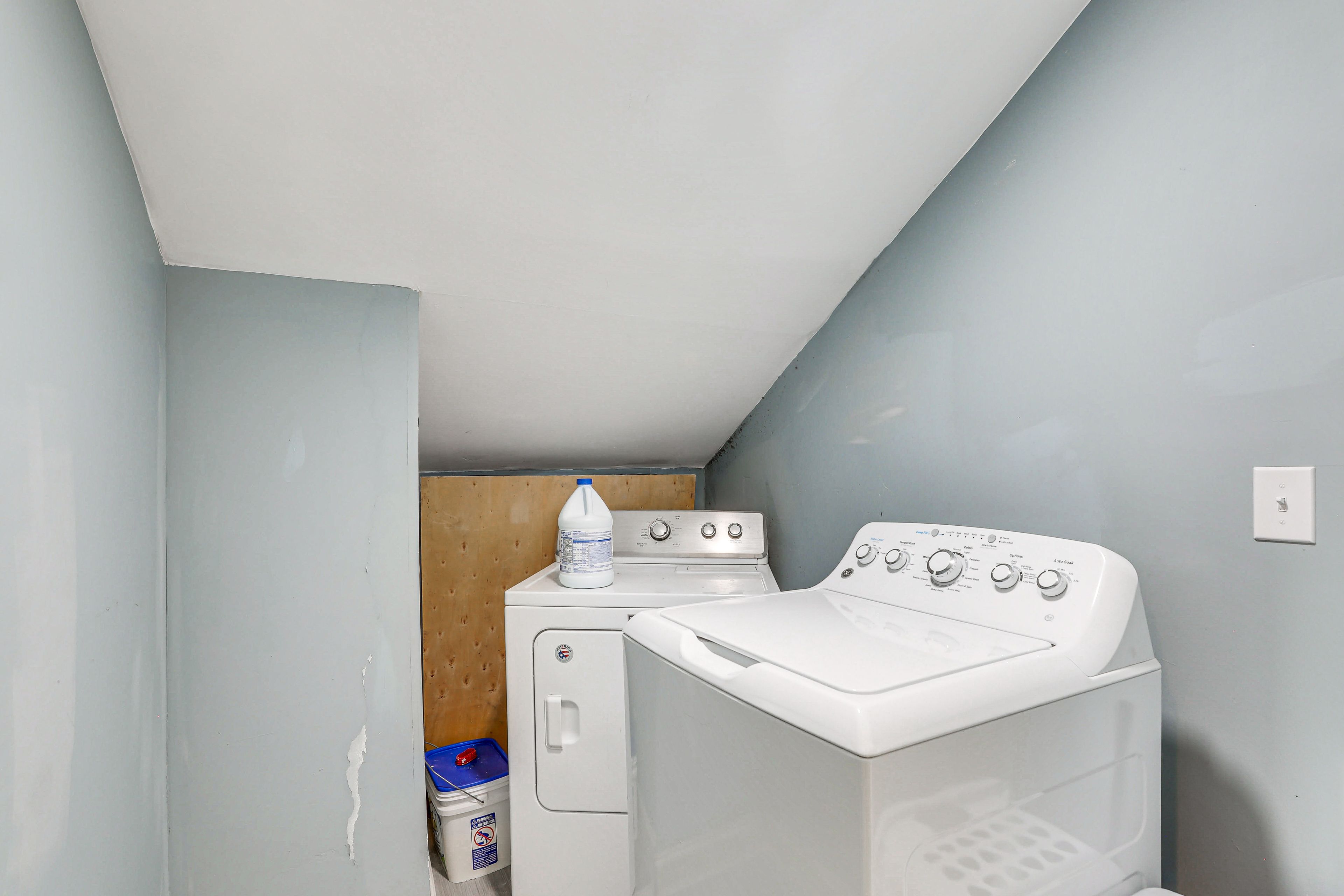 In-Unit Laundry | 2nd Floor