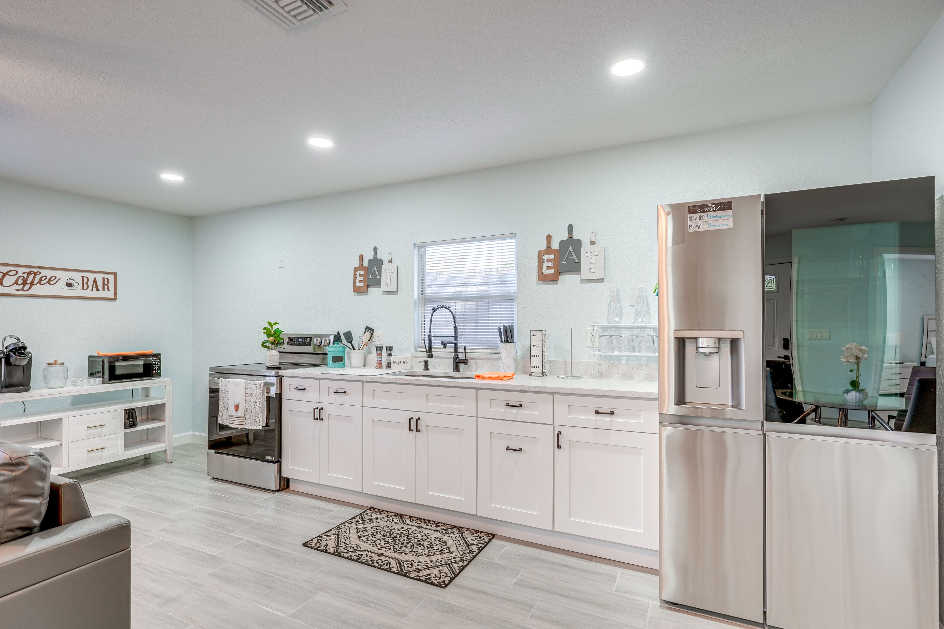 Kitchen | Keurig Coffee Maker | Free WiFi