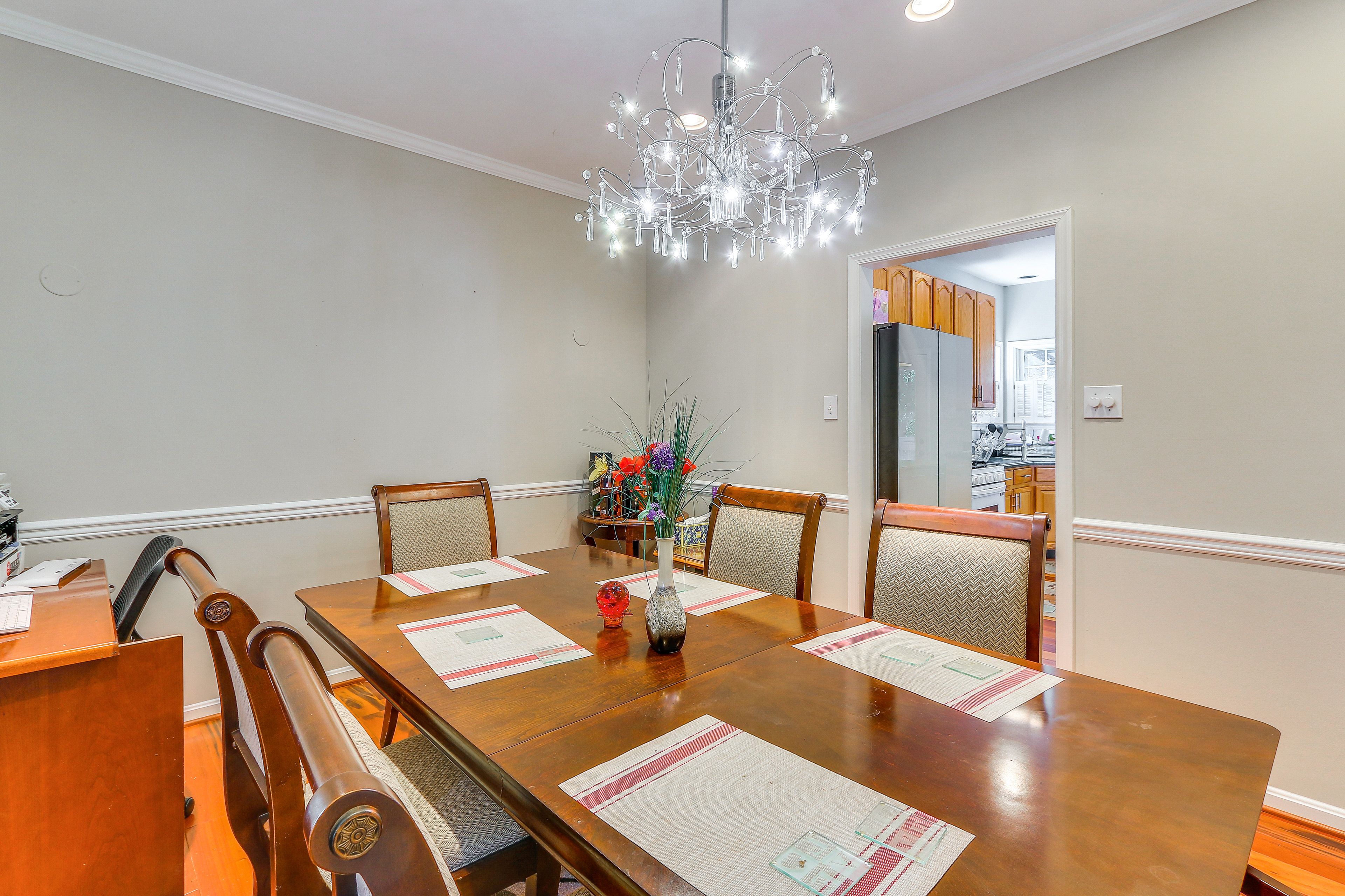 Dining Room | Dishware/Flatware Provided | 1st Floor