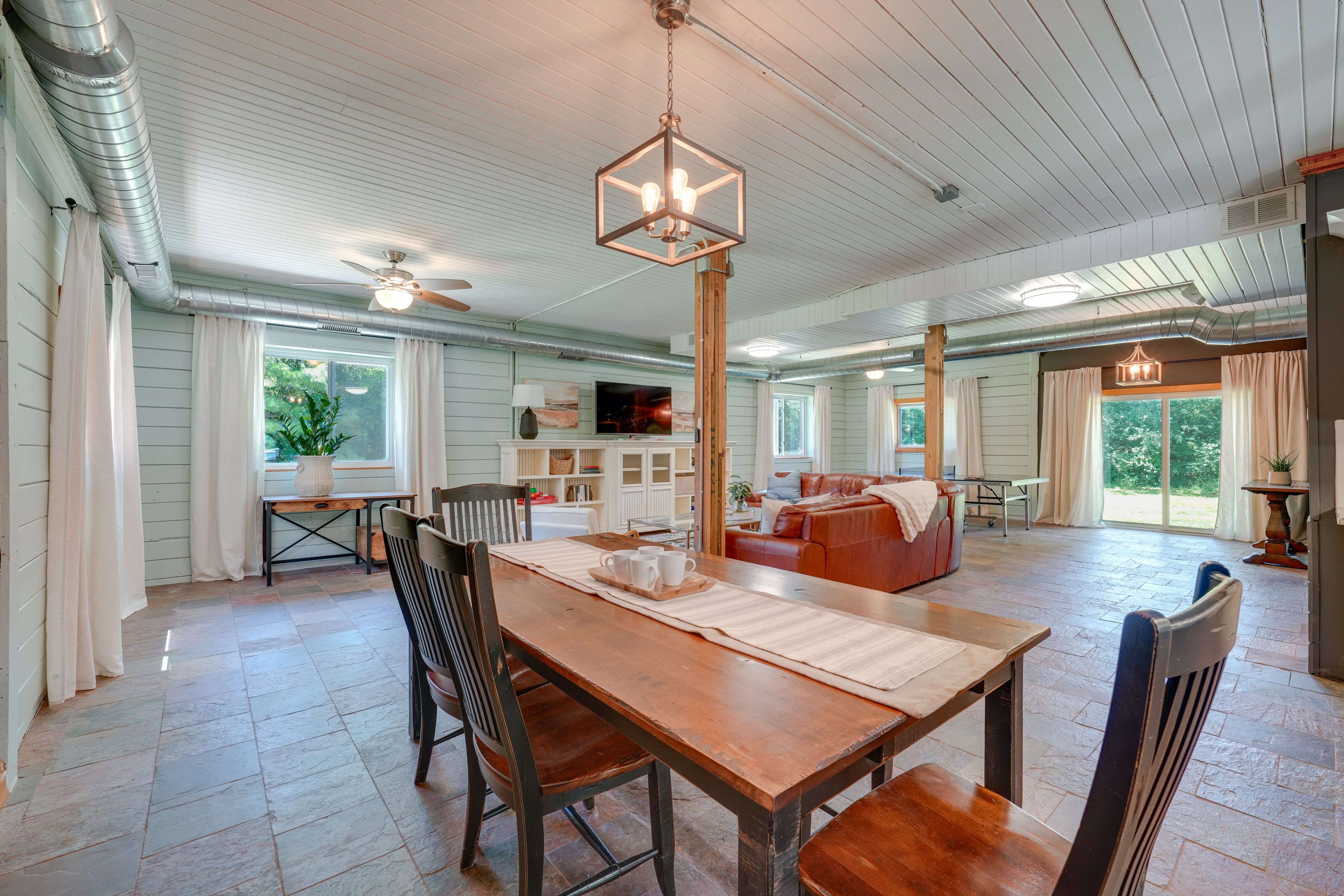 Dining Area | 1st Floor