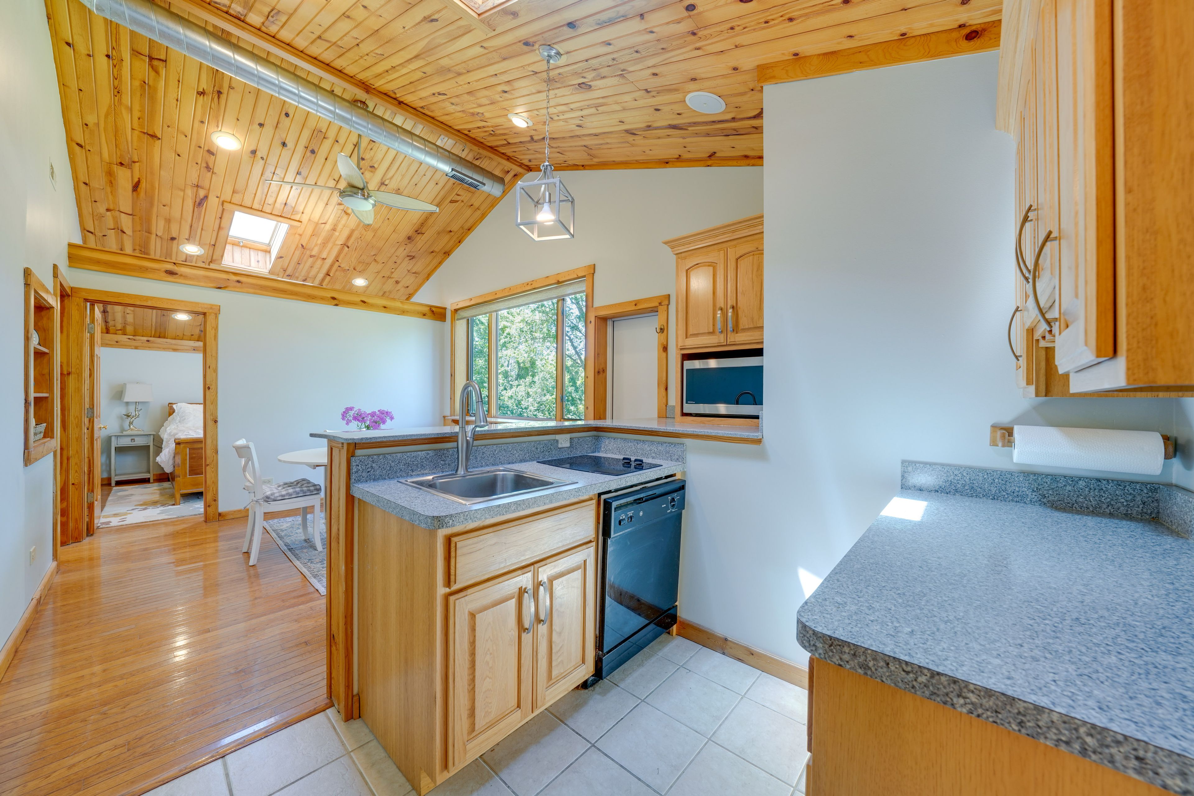 Kitchenette | 2nd Floor | Sink | Stove | Dishwasher