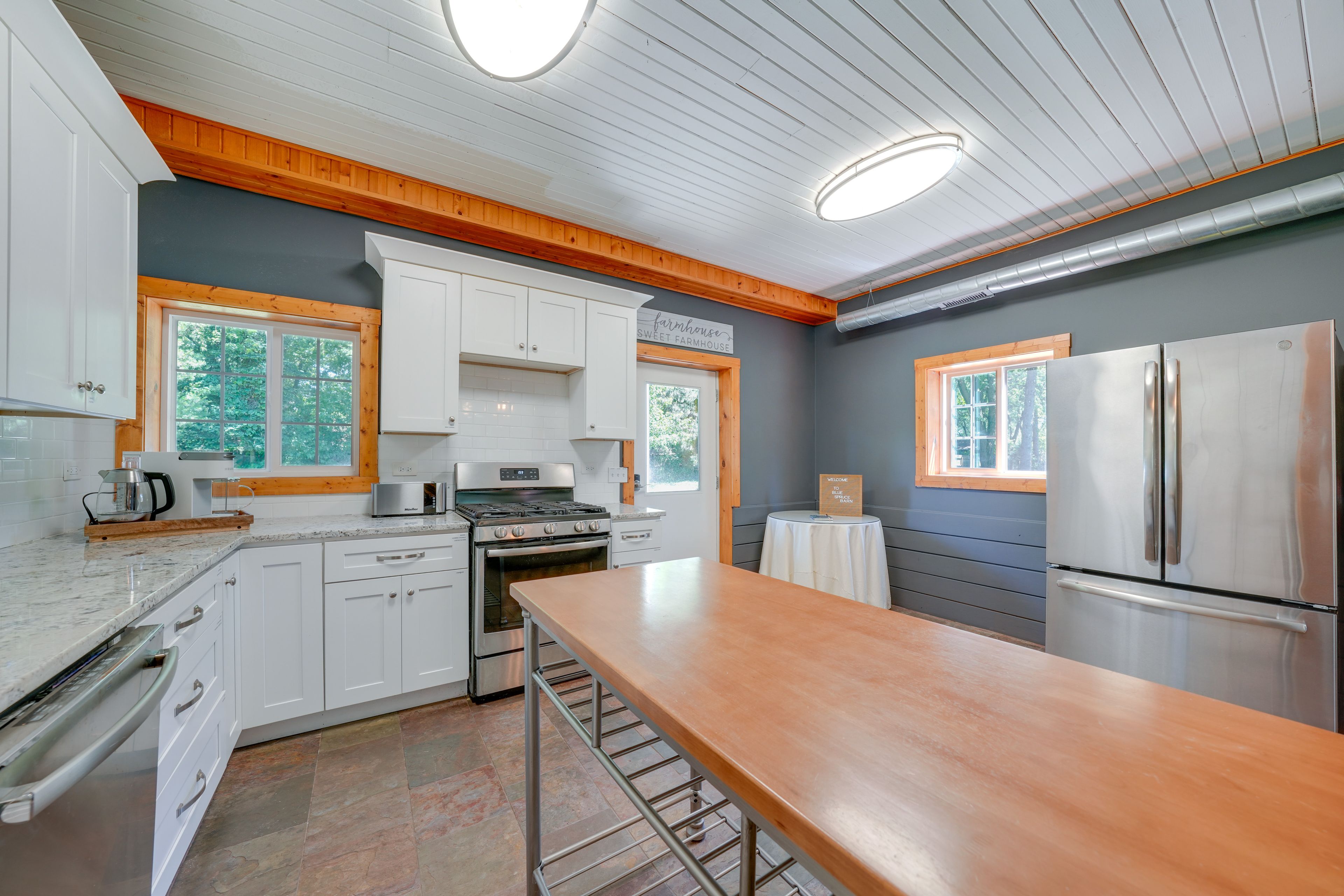 Kitchen | 1st Floor | Keurig, French Press & Drip Coffee Makers | Dishwasher
