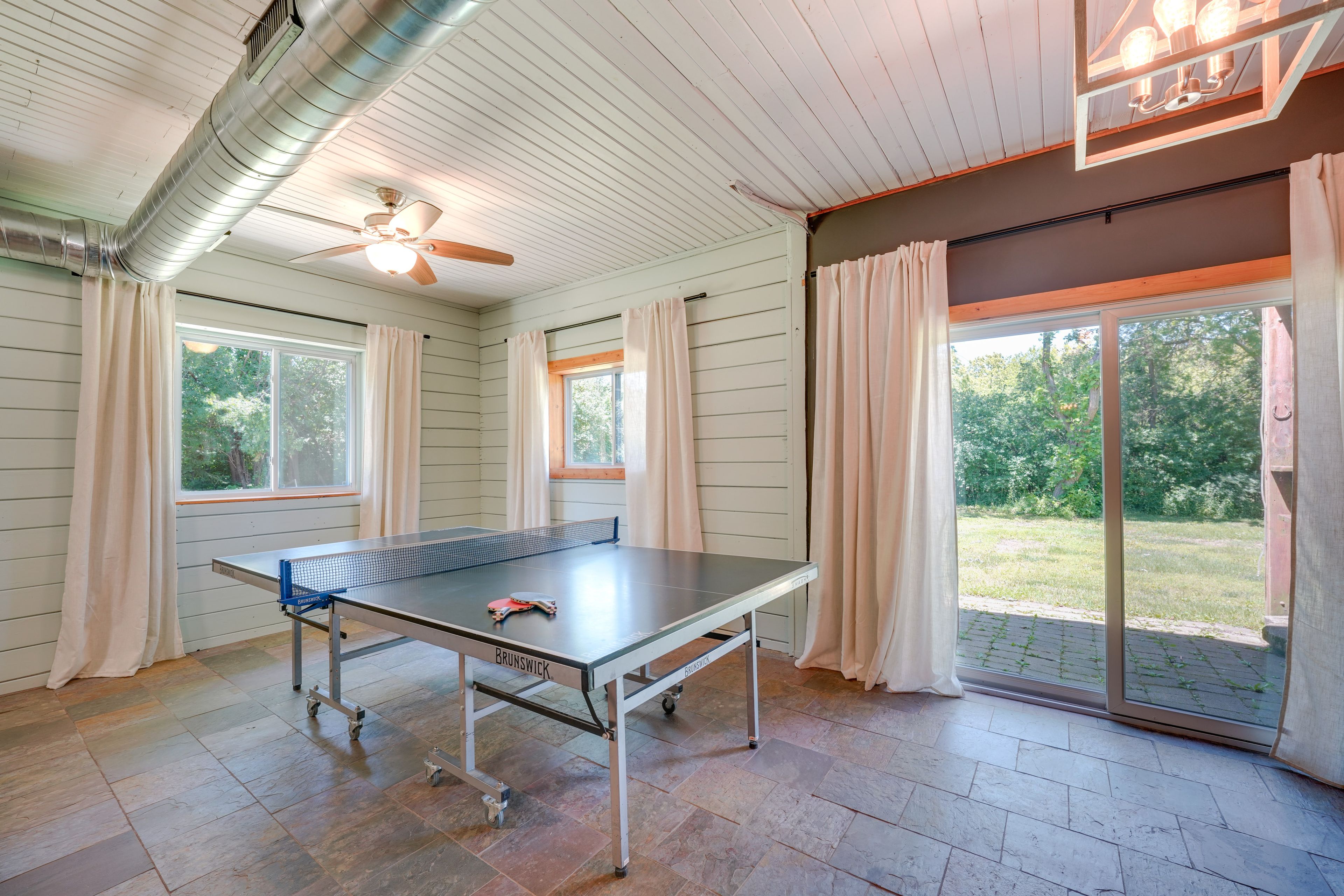 Ping-Pong Table | 1st Floor