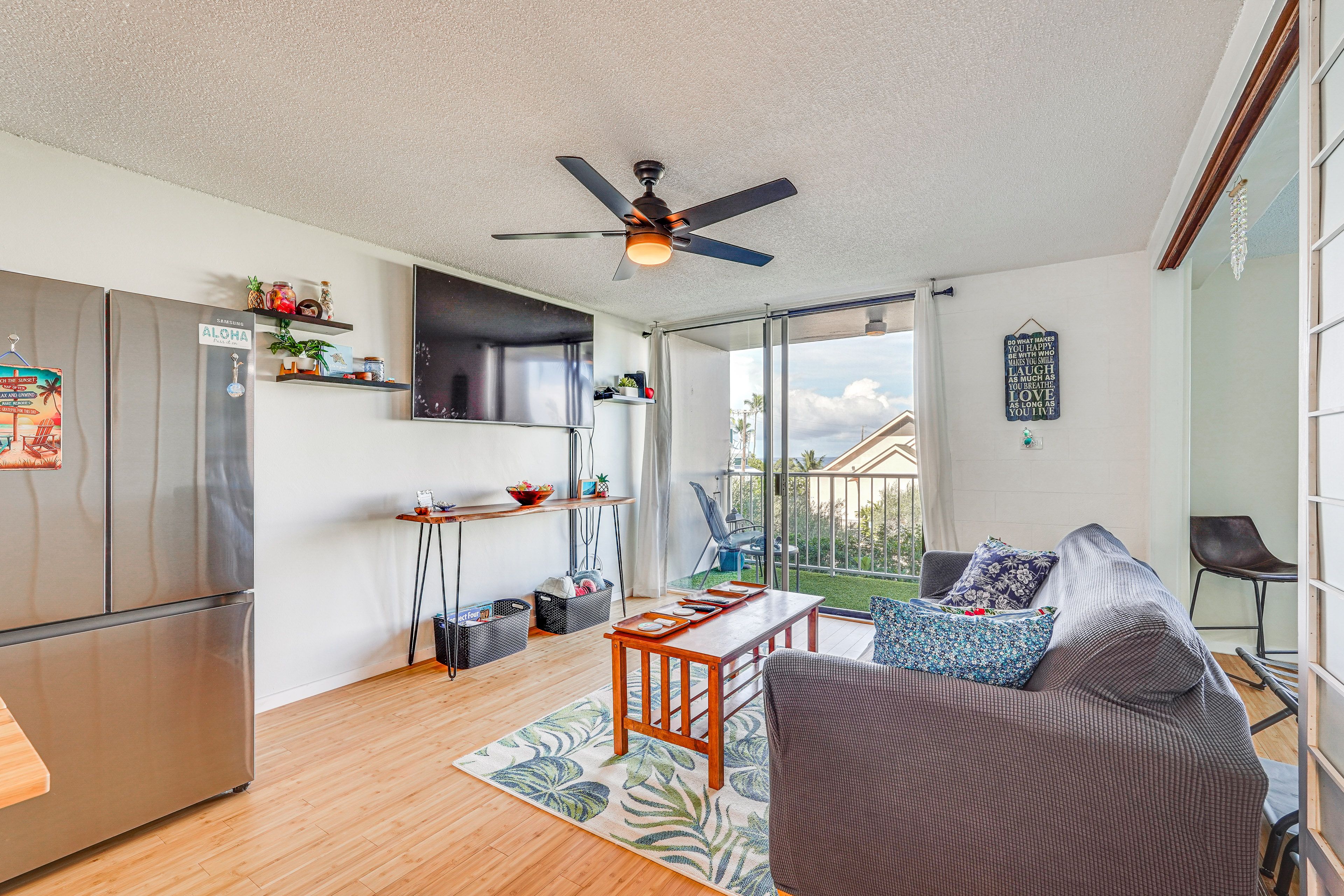 Living Room | Flat-Screen TV | Board Games