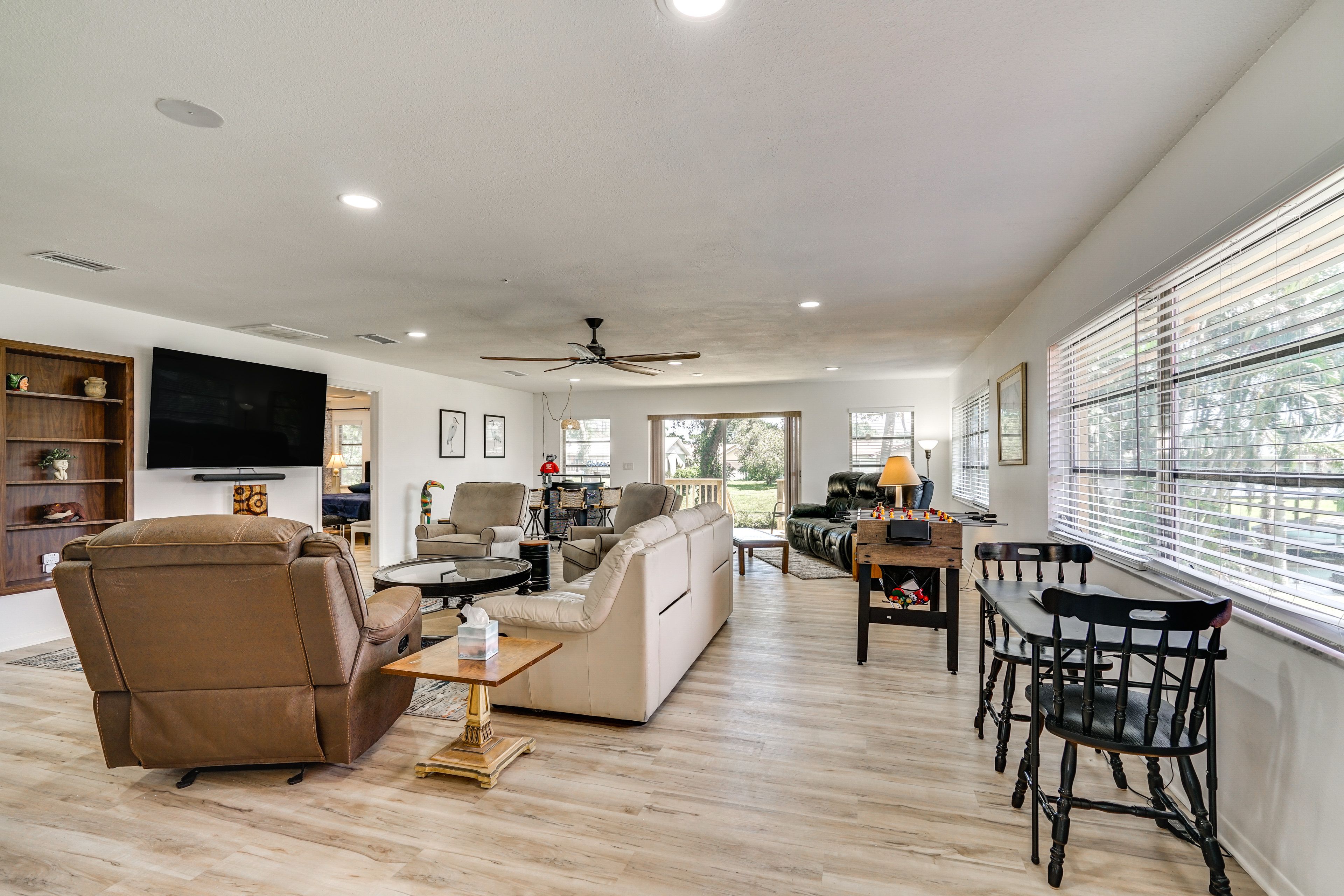 Back Living Area | Smart TV | Dry Bar | Foosball Table