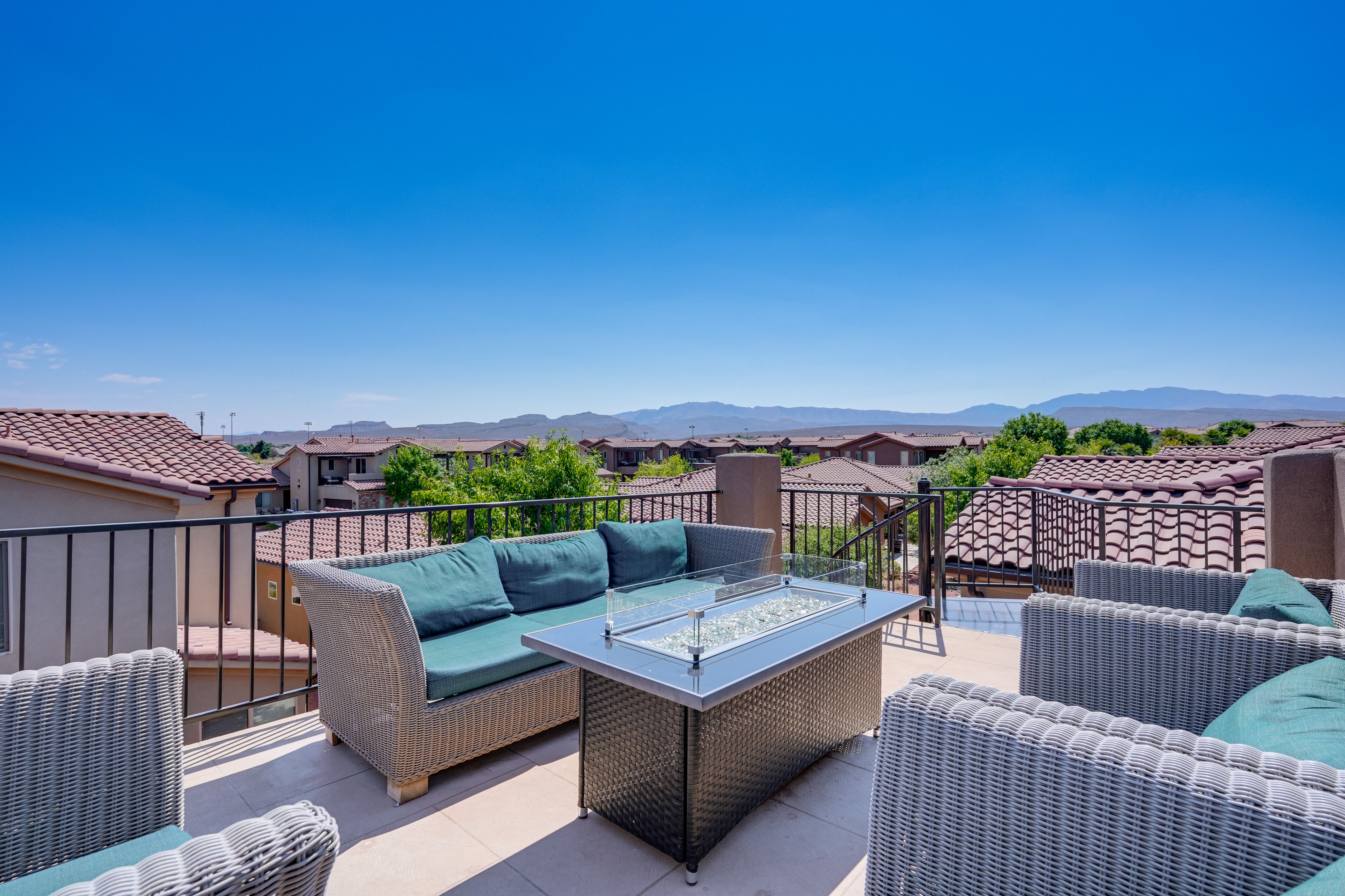 Santa Clara Vacation Rental | 4BR | 3.5BA | Stairs Required | 2,711 Sq Ft