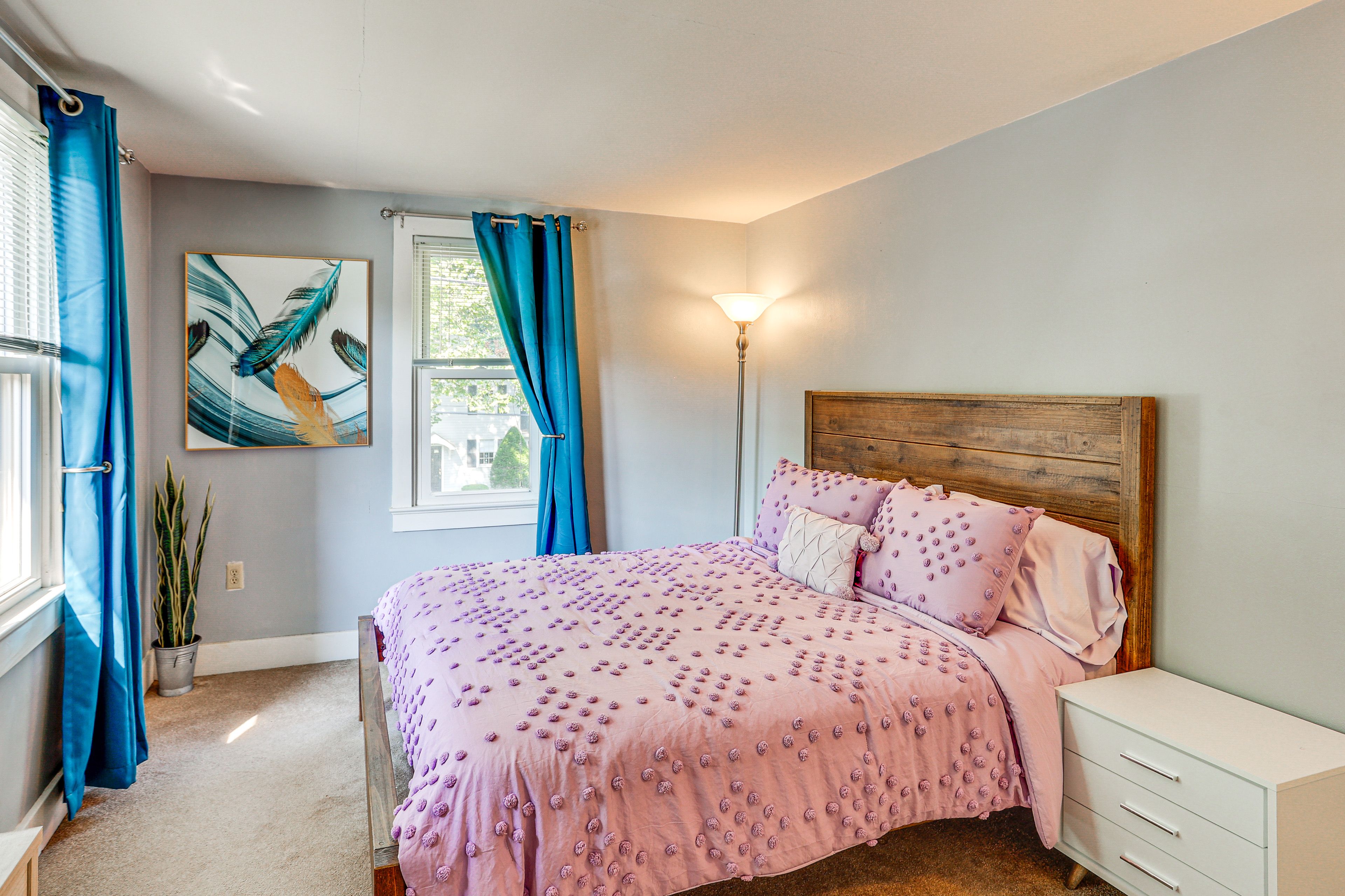 Bedroom 1 | Queen Bed | 2nd Floor