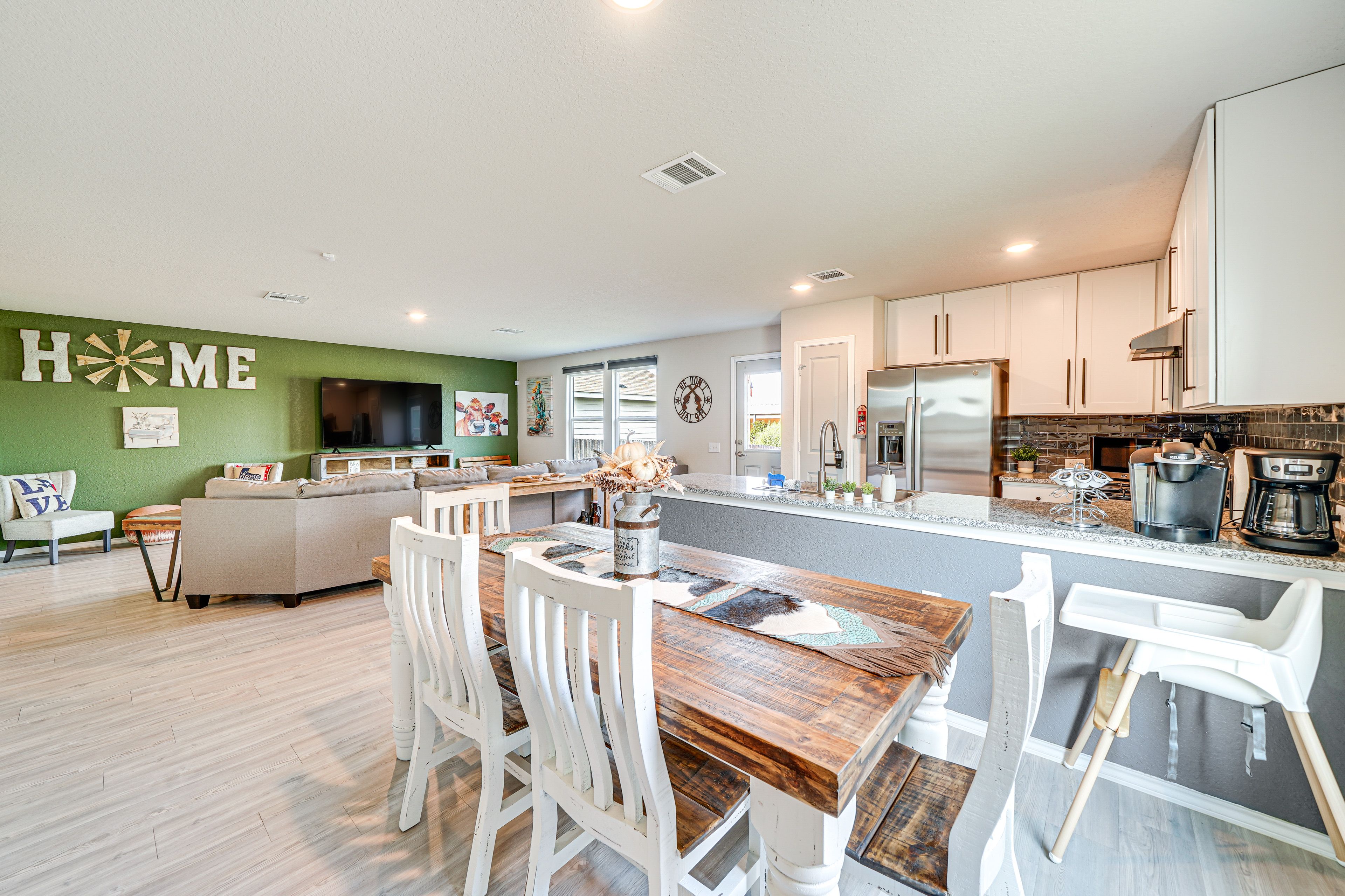 Dining Area | 1st Floor