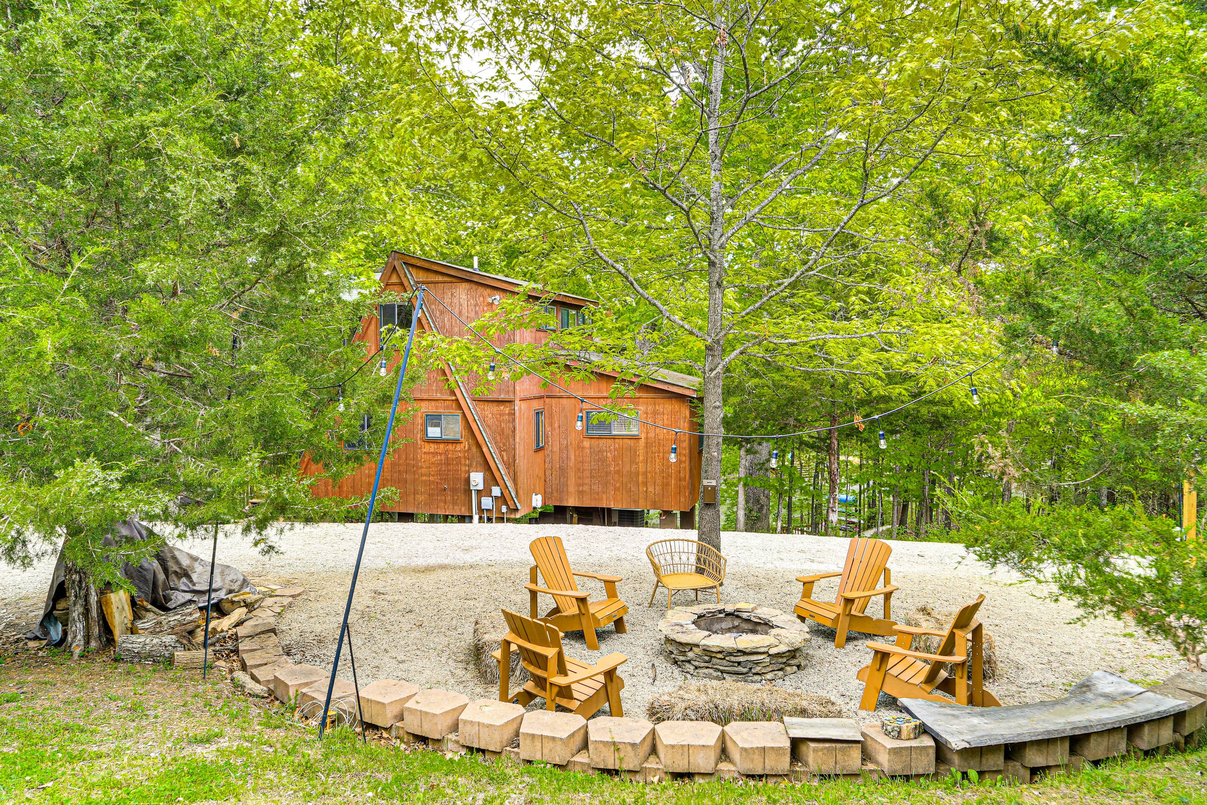 Fire Pit (Wood Not Provided)