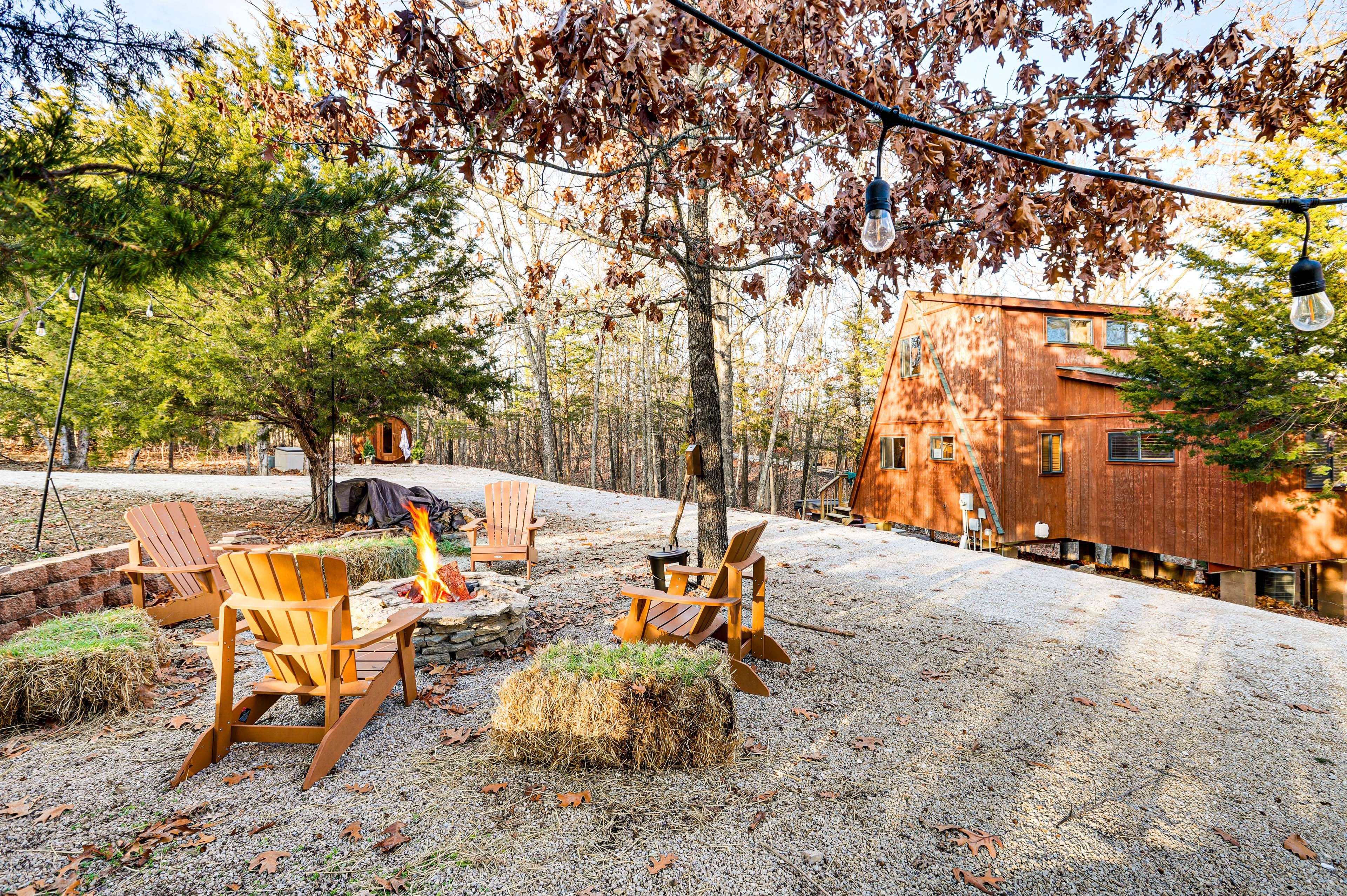 Fire Pit (Wood Not Provided)