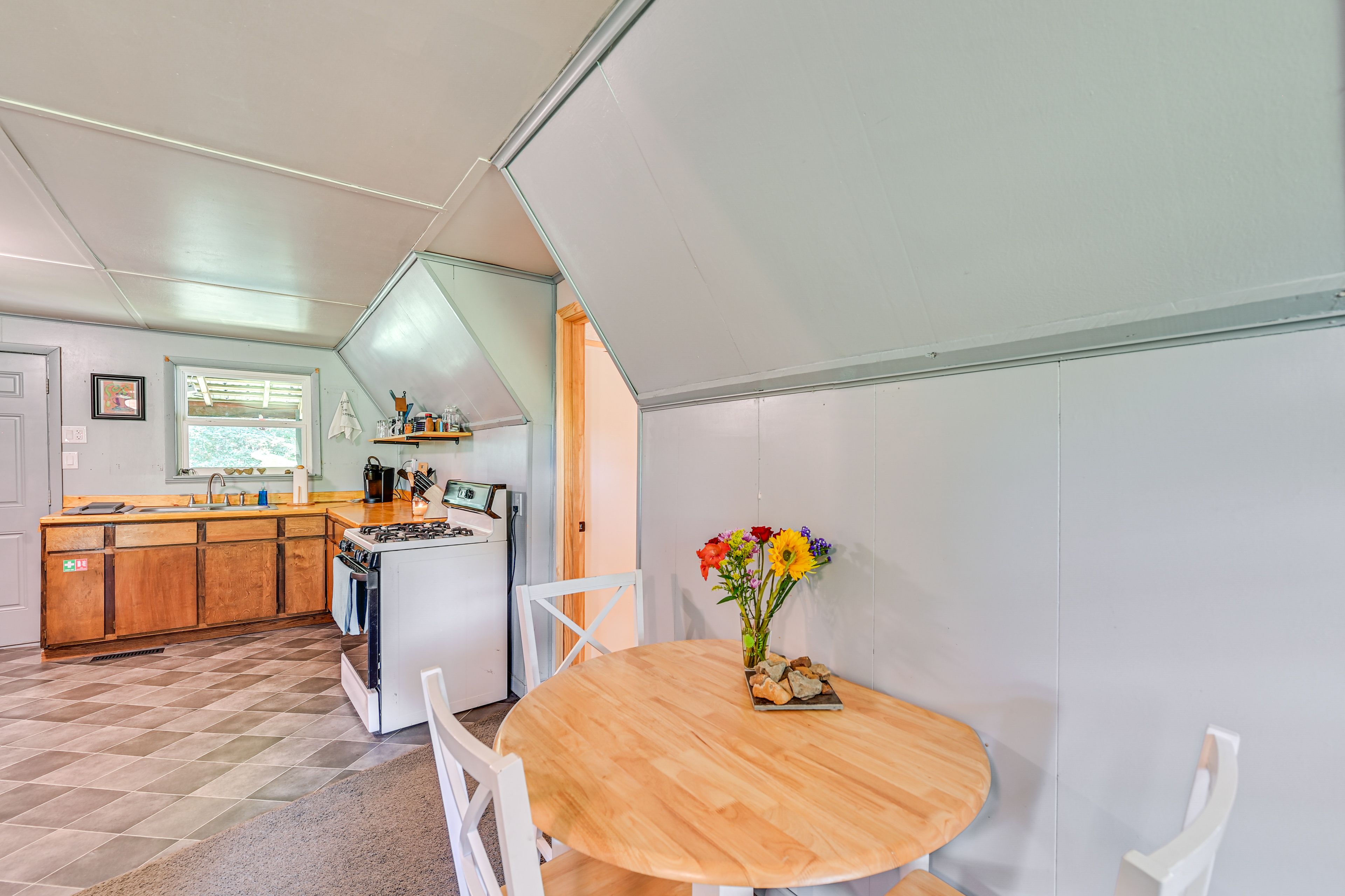 Dining Area | 1st Floor